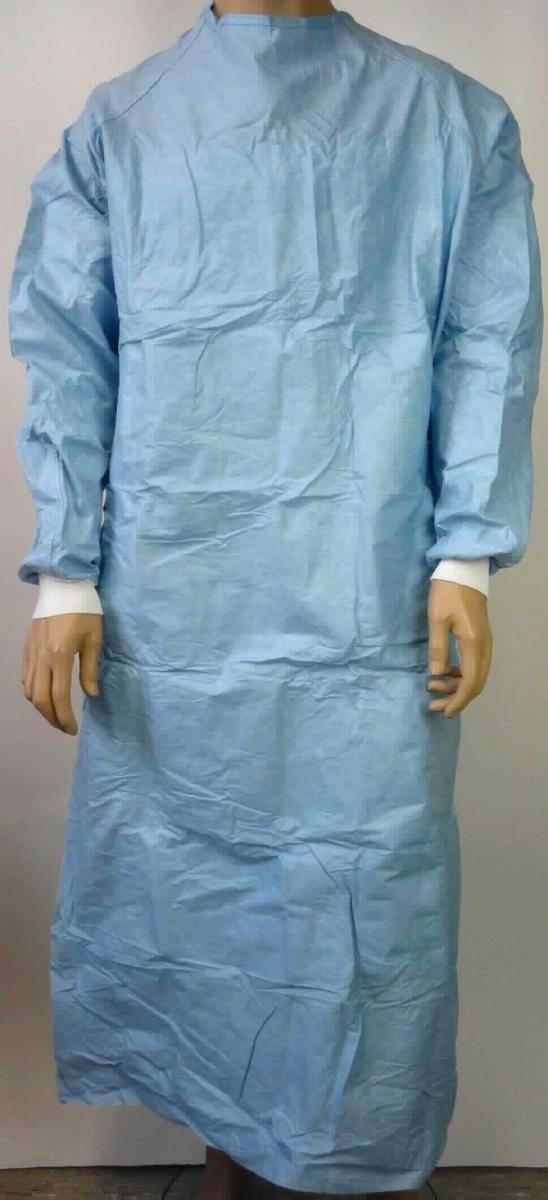 OP-Kittel, sog. OP-Mantel ExtraProtect, Art. Nr. 2116, Foto siehe Anlage,
- laut Antrag:
-- aus wasserstrahlverfestigtem Vliesstoff der Position 5603 aus 50,4% Polyester (synthetische Chemiefasern)
   und 49,6% Zellstofffasern; auf der Vorderseite und an den Ärmeln zusätzlich mit Zuschnitten aus einseitig mit 
   einer Lage (Folie) aus Kunststoff (laut Antrag Polypropylen) überzogenem Vliesstoff aus Polyethylen 
   (synthetische Chemiefasern) versehen,
-- bis zu den Knöcheln reichend (Rückenlänge: ca. 150 cm),
-- mit einem runden Halsausschnitt mit Randeinfassung; hinten mit einem Klettverschluss zu schließen,
-- hinten mit einer durchgehenden Öffnung mit breiter Überlappung von links über rechts; im Taillenbereich mit
   vier Bändern zum Schließen des OP-Kittels ausgestattet,
-- mit langen Ärmeln; an den Ärmelenden mit elastischen Bündchen aus Gewirken,
-- am unteren Rand lediglich geschnitten,
-- zum Tragen bei operativen Eingriffen bestimmt; stellt sich als Einweg-Kittel von der durch Chirurgen bei 
   chirurgischen Eingriffen verwendeten Art dar,
- im Hinblick auf den Umfang (Gewichtsanteile) verleihen die synthetischen Chemiefasern (Spinnstoff) gegenüber
  den Zellstofffasern dem Flächenerzeugnis seinen wesentlichen Charakter.

"Kleidung aus Erzeugnissen der Position 5603, Einweg-Kittel, von der durch Patienten bzw. Chirurgen bei
 chirurgischen Eingriffen verwendeten Art"