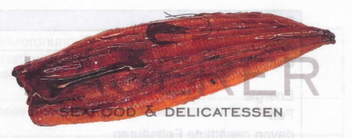 Nach den Angaben der Antragstellerin handelt es sich um marinierte, gegrillte, tiefgefrorene Fischfilets von Fischen der Art Anguilla rostrata (Aal). Das Fischfilet ist luftdicht eingeschweißt in Kunststofffolie (Inhalt: 7 oz (198 g), 8 oz (227 g), 9 oz (255 g), 10 oz (283 g),).
Zutaten: Aal (85%), Marinade: (Glukose-Fruktose Sirup, Sojasauce (Wasser, Sojabohnen, Weizen, Salz), Wasser,Mirin (Klebreis, Hefe, Alkohol, Zuckerrohrmelasse, Wasser), Zucker, Gluckosesirup, modifizierte Maisstärke, Alkohol,  Farbstoff und Verdickungsmittel).

Zolltarifrechtlich handelt es sich um "Zubereitete Fischfilets von Aalen der Art Anguilla rostrata" nicht fein zerkleinert.
