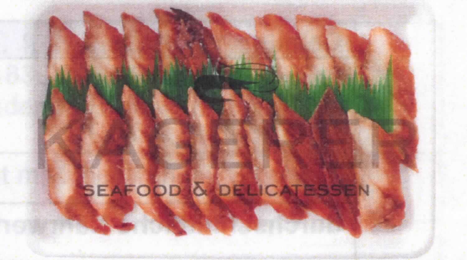 Nach den Angaben der Antragstellerin handelt es sich um gegrillte, marinierte, tiefgefrorene Fischfilets von Fischen der Art Conger myriaster (Familie Congridae/Meeraal). Die in kleine Scheiben geschnittenen Fischfilets werden zur Herstellung von Sushi (Topping) verwendet.
Jeweils 20 Fischfiletstückchen sind auf einem Tray (Inhalt ca. 160 g) aufgemacht.
Zutaten: Meeraal (90%), Marinade (Wasser, Zucker, Sojasauce (Sojabohnen, Wasser, Weizen, Salz), Reiswein, Maissirup, Speisestärke und Verdickungsmittel).
Zolltarifrechtlich handelt es sich nicht um Aale (nur Anguilla spp.).

Zolltarifrechtlich handelt es sich um zubereitete Fischfilets von Meeraalen der Art Conger myriaster, in Scheiben geschnitten jedoch nicht fein zerkleinert.