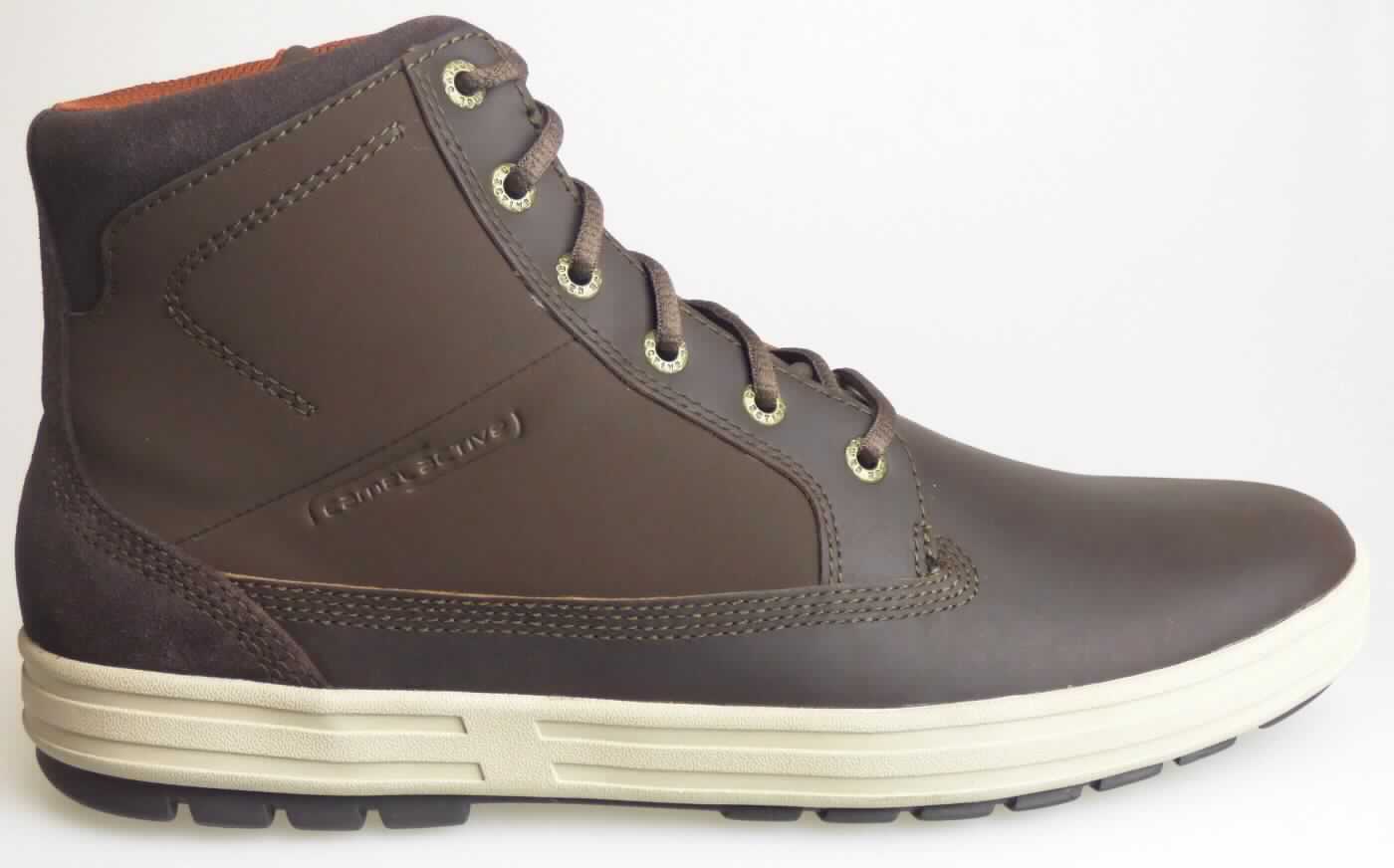 Stiefel (lt. Antrag: "Freizeitschuh für Herren", Größe 7,5, Foto siehe Anlage)
- mit Laufsohlen aus Kunststoff/Kautschuk; ohne Hauptsohle aus Holz,
- mit Oberteil aus Leder,
- mit Schnürsenkelverschluss,
- ohne Metallschutz in der Vorderkappe,
- den Knöchel, jedoch nicht die Wade bedeckend,
- mit einer Länge der Innensohle von ca. 28,8 cm,
- für Männer (u. a. weiter Schnitt).

"Schuhe mit Laufsohlen aus Kunststoff/Kautschuk und Oberteil aus Leder, andere als in den Unterpositionen
 6403 1200 bis 6403 9105 genannte, den Knöchel, jedoch nicht die Wade bedeckend, mit einer Länge der
 Innensohle von mehr als 24 cm, für Männer"