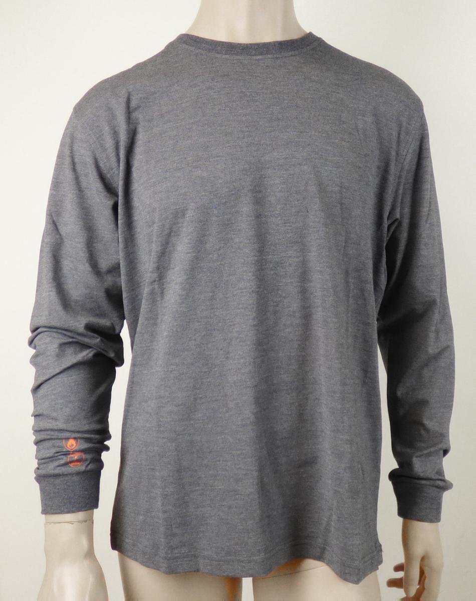 Modisches Unterhemd, sog. BP Langarmshirt für Sie & Ihn, Art. 2421-871-54, Größe M,
Foto siehe Anlage,
- aus ca. 0,6 mm dicken, buntgewirkten Gewirken (melierte Garne) aus laut Antrag 63 % Viskose,
  34 % Aramid, 2% Elasthan (alles Chemiefasern) und 1 % anderen Fasern,
- über den Schritt reichend (Rückenlänge: ca. 74 cm),
- mit einem runden Halsausschnitt,
- ohne Öffnung und ohne Verschluss,
- mit langen, nicht enganliegenden Ärmeln (somit kein T-Shirt); mit verengenden Bündchen,
- modisch gestaltet; wird unmittelbar auf der Haut getragen,
- am unteren Rand durch Umschlagen und Festnähen gesäumt.

"Unterhemd, aus Gewirken, aus Chemiefasern"