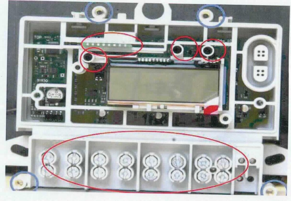 Sog. elektronische Schaltung, je nach Ausführung im Wesentlichen bestehend aus einer Leiterplatte mit einer gedruckten Schaltung mit elektrischen und elektronischen Bauelementen, elektrischen Anschlüssen und einem LC-Display, in einem Gehäuseunterteil eingebaut (äußere Form: siehe exemplarischen Abbildung in der Anlage).
Die ohne Gehäuseoberteil ausgestattete Baugruppe (daher unvollständig) wird in elektronische Stromzähler eingebaut. Dazu wird der dreiphasige Strom und die Spannung erfasst. Durch die Multiplikation von Spannung und Wirkstrom wird das Leistungsintegral berechnet, welches wiederum mit der Zeitkomponente zur Berechnung elektrischen Energie dient. Diese Strommenge (Elektrizitätsmenge) wird dann auf dem LC-Display angezeigt. 
Das Gerät wird in Dreiphasenwechselstromnetzen zur Erfassung der verbrauchten Elektrizitätsmenge (in kWh) eingesetzt.
Die Ware wird als "Elektrizitätszähler, Wechselstromzähler, Drehstromzähler" eingereiht.