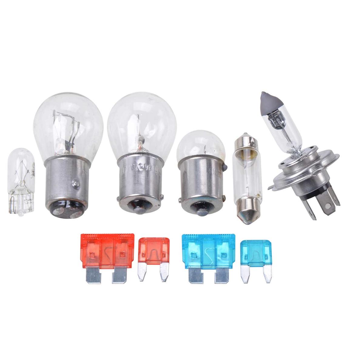 Glühlampen-Ersatzkasten H4 10-tlg. (Abbildung siehe Anlage),
- aus fünf Kfz-Glühlampen (1 x Brems-/Rücklicht 21/5 W BAY15D, 1 x Blink-, Nebel- 
  oder Rückfahrlicht 21 W BA15S, 1 x Rücklicht 5 W BA15S, 1 x Innen-, Kofferraum- 
  oder Kennzeichenleuchte 5 W SV8﻿,﻿5, 1 x Seiten-/Innenleuchte 5 W W2﻿,﻿1 x 9﻿,﻿5D), 
  einer Wolfram-Halogen-Scheinwerferlampe (H4) und vier Kfz-Flachsicherungen,
- für eine Spannung von 12 V,
- zur Verwendung in Kraftfahrzeugen bestimmt,
- gemeinsam verpackt in einer Kunststoffbox.

Der Charakter der Warenzusammenstellung wird hinsichtlich der Menge durch
die Kfz-Glühlampen bestimmt.

"Elektrische Glühlampen, keine Wolfram-Halogenglühlampen, für eine Spannung
  von weniger als 100 V, von der für Kraftfahrzeuge verwendeten Art
 (Warenzusammenstellung in Aufmachung für den Einzelverkauf aus Kfz-Glühlampen
 -charakterbestimmend-, Wolfram-Halogen-Glühlampen und Sicherungen)"