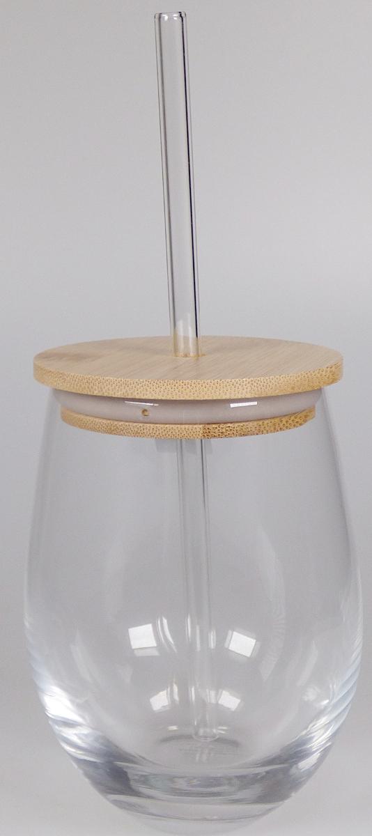 Glaswaren zur Verwendung bei Tisch, Foto siehe Anlage,
- Trinkgefäß (kein Trinkglas),
- - aus klarsichtigem, gewöhnlichem, mechanisch gefertigtem Kalknatronglas (laut Antrag),
- - bauchig gearbeitet,
- - am oberen Rand abgerundet,
- mit einem Deckel aus Holz mit einer Dichtung aus Kunststoff,
- - in der Mitte des Deckels mit einer runden Öffnung für den Trinkhalm,
- mit einem Trinkhalm aus klarsichtigem, gewöhnlichem Glas,
- - röhrenförmig; an den beiden offenen Enden abgerundet gearbeitet,
- - mit einer Länge von ca. 20 cm,
- - in das Trinkgefäß eingesteckt,
- mit den Abmessungen (ohne Trinkhalm): ca. 9 cm (Durchmesser) x 12,5 cm (Höhe).

"Glaswaren zur Verwendung bei Tisch, kein Trinkglas, aus gewöhnlichem Glas, mechanisch gefertigt
 (mechanische Glasentnahme)"