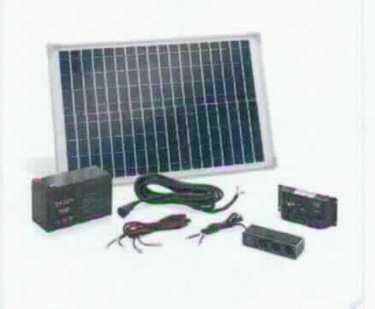 Sog. "Solar Inselanlage, Art.Nr. 120005", Gleichstromgenerator (Solargenerator) bestehend aus,
einem kristallinen Solarpaneel (Abmessungen: 515 x 350 x 23 mm), nicht tragbar, in funktioneller Einheit mit einem Solar- Laderegler und einem 12 V/8 Ah Blei-Gel-Akku, 
zur Generierung von Gleichstrom durch Sonnenlicht, mit einer maximalen Leistung von 20 W und einer Ausgangsspannung von 12 V.
An den Laderegler lassen sich ein Akku oder eine Mehrfachsteckdose gleichermaßen anschließen.
Als hinsichtlich der Verwendung und des Umfanges charakterbestimmender Bestandteil in Warenzusammenstellung in Aufmachung für den Einzelverkauf zusammen mit einer Mehrfachsteckdose (mit integriertem Gleichstromumformer mit USB-Ausgang) und dazugehörigen Kabeln in gemeinsamer Verkaufsumschließung, 
zur netzunabhängigen Stromversorgung von kleineren Geräten in Gartenhäusern, Garagen oder beim Camping.

Die Warenzusammenstellung ist als "elektrischer Generator, Gleichstromgenerator, mit einer Leistung von 750 W oder weniger, nicht für bestimmte Luftfahrzeuge, keine Ware der TARIC-Unterposition 8501 3100 90 bis 8501 3100 75" einzureihen.