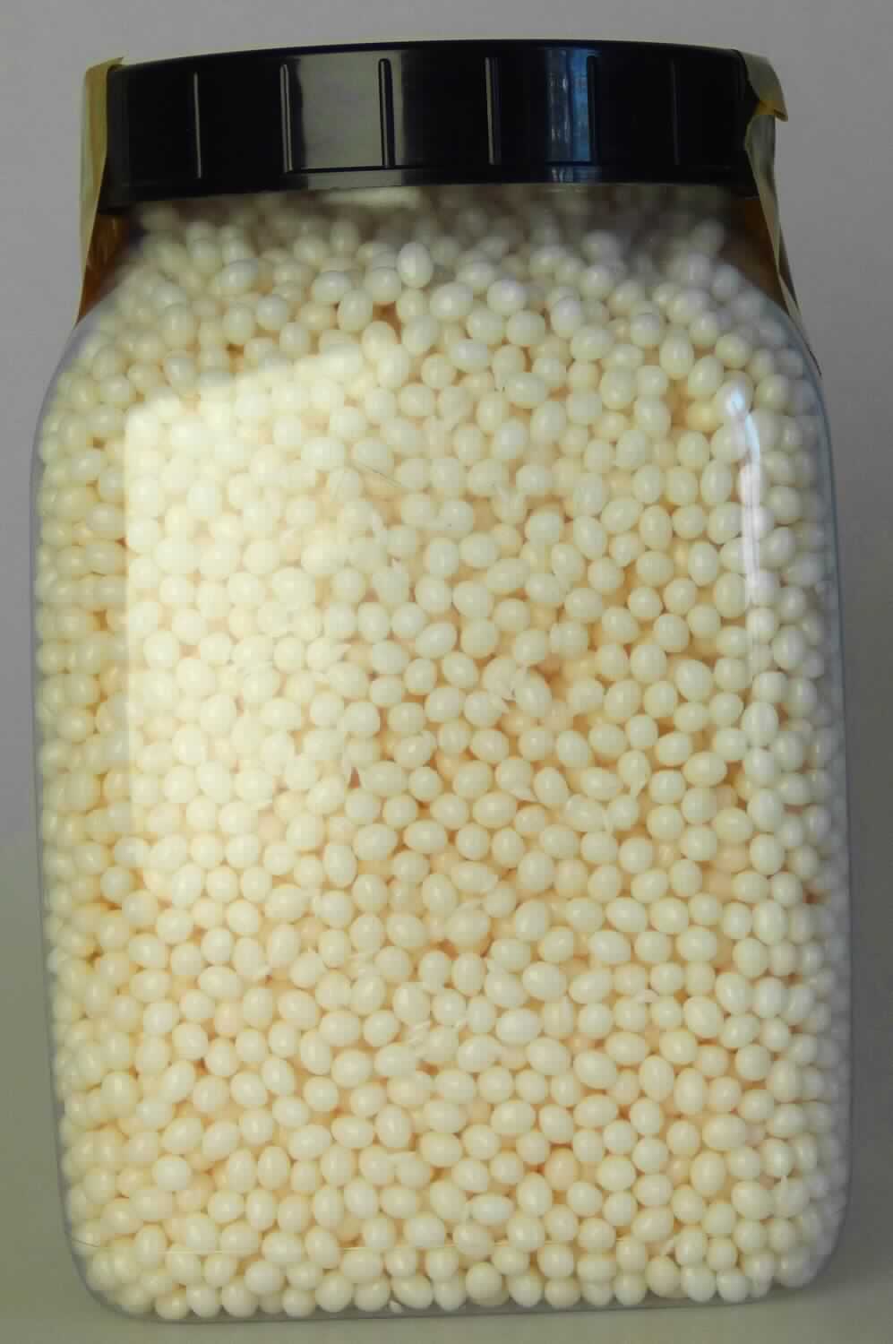 Angaben des Antragstellers: 
Polybutylenadipat-terephthalat (PBAT); biologisch abbaubar; bestehend aus Copolyester von 1,4-Butandiol, Adipinsäure und Terephthalsäure

Feststellungen an einem Warenmuster:
Es wurde ein gelbliches Granulat mit einem ovalen Querschnitt vorgelegt.

Befund:
Es liegt ein anderer gesättigter Polyester der Unterposition (KN) 3907 9980 vor.