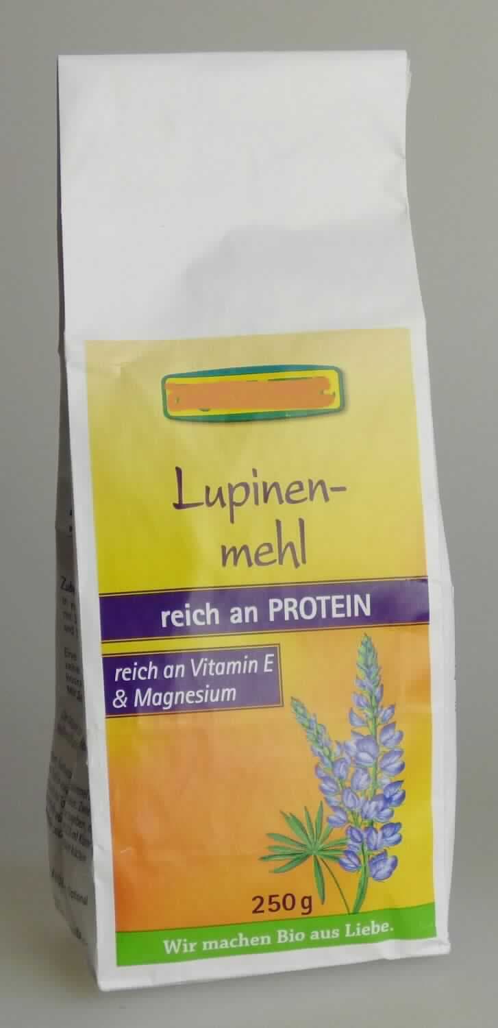 Nach den Angaben der Antragstellerin und dem vorliegenden Warenmuster handelt es sich um gereinigte, geschälte, flockierte und gemahlene Samen von blauen Süßlupinen (Lupinus angustifolius; alkaloidarm), ohne weitere Zusätze. Das Lupinenmehl hat neben einer im Kapitel 12 zugelassenen Wärmebehandlung keine über das Kapitel 12 hinausgehende Be- oder Verarbeitung erfahren.
Lupinensamen gelten zolltarifrechtlich als "Samen zur Aussaat" im Sinne der Position 1209.
Geschälte und gemahlene Süßlupinensamen, die in der vorliegenden Beschaffenheit ihre Keimfähigkeit verloren haben, werden hauptsächlich zur menschlichen Ernährung verwendet.

Das Lupinenmehl ist zu 250 g in einem Blockbodenbeutel für den Einzelverkauf aufgemacht.

Zolltarifrechtlich handelt es sich um "andere pflanzliche Waren der hauptsächlich zur menschlichen Ernährung verwendeten Art, anderweit weder genannt noch inbegriffen, andere als in den Codenummern 1212 2100 00 0 bis 1212 9995 10 0 genannt".