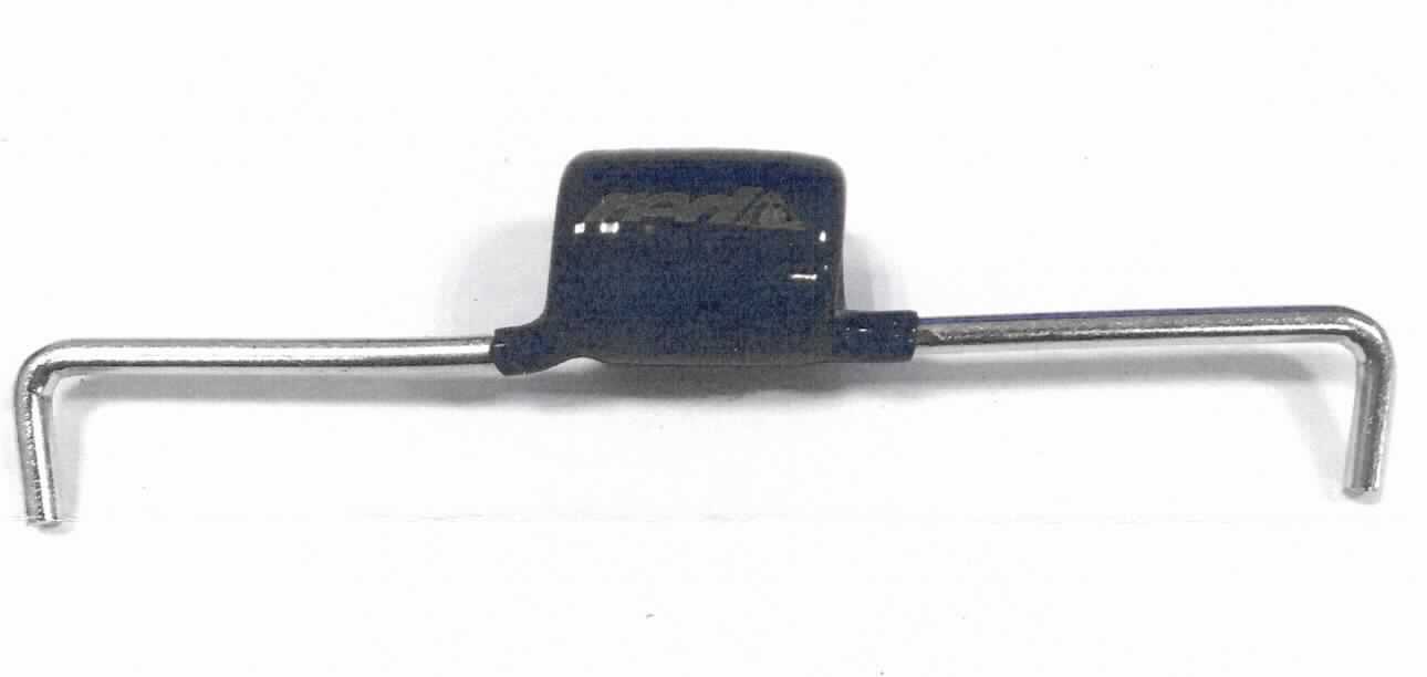 Zugfeder aus Stahl

Bei der Ware handelt es sich um eine kaltgeformte, schraubenlinienförmige Feder aus Stahldraht mit einem kreisrunden Querschnitt. Die Enden der Feder sind um etwas mehr als 90 ° gebogen. Im Bereich der Windungen ist das Erzeugnis mit Kunststoff ummantelt. Der Artikel dient zum Fixieren von z.B. Fahrradketten, um diese bei einen Reparaturvorgang unter Spannung zu halten.

Die Ware ist als "schraubenlinienförmige Zugfeder aus Stahl, kaltgeformt" in den TARIC-Code 7320 20 85 90 einzureihen.