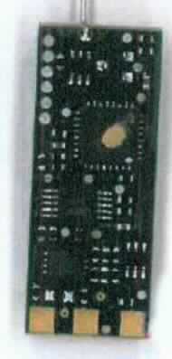 Sog. Messwandler Board DigiSens ph, im Wesentlichen bestehend aus einem ca. 6,5 cm langen Silberdraht, der an eine mit aktiven und passiven Bauelementen bestückten Platine angeschweißt ist (äußere Form siehe Abbildung in der Anlage). Der Messwandler kann aufgrund seines Designs lediglich in einem spezifischen pH-Messsensor (nicht Gegenstand dieser vZTA-Entscheidung und daher unvollständig) verbaut werden um dann mittels potentionmetrischem Verfahren den ph-Wert verschiedener Flüssigkeiten zu ermitteln und durch die fest installierte Software des im Messwandler verbauten Prozessors in ein One-Wire Protokoll umzuwandeln.
Das Gerät dient der Ermittlung des pH-Wertes verschiedener Flüssigkeiten.

Die Ware wird als "elektronisches Gerät für physikalische oder chemische Untersuchungen, zum Messen des pH-, rH-Wertes oder der Leitfähigkeit" eingereiht.