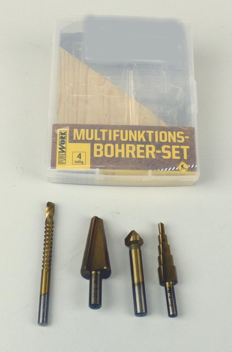 "Multifunktions-Bohrer-Set";

Warenzusammenstellung in Aufmachung für den Einzelverkauf, bestehend aus

- einem Versenkbohrer zum Bearbeiten von Metall und Holz,
  Durchmesser 12,4 mm

- einem Blechschälbohrer zum Bearbeiten von Metall,
  für Durchmesser von 8 - 20 mm

- einem Stufenbohrer zum Bearbeiten von Metall,
  für Durchmesser von 4 - 12 mm

- und einem Fräsbohrer zum Bearbeiten von Holz,
  Durchmesser 6 mm

- jeweils aus mit Titan beschichtetem Schnellarbeitsstahl

- zur Verwendung in Werkzeugmaschinen

- gemeinsam in einer zum dauernden Gebrauch geeigneten Kunststoffbox
  aufgemacht

Die Bohrer für die Metallbearbeitung bestimmen im Hinblick auf die Menge
und das Gewicht den Charakter der Warenzusammenstellung

Abbildung siehe Anlage.

Derartige Erzeugnisse gehören als "auswechselbare Werkzeuge (Bohrwerkzeuge) zur Verwendung in
mechanischen oder nicht mechanischen Handwerkzeugen oder Werkzeugmaschinen, mit arbeitendem
Teil aus Schnellarbeitsstahl für die Metallbearbeitung" zur Codenummer 8207 5060 00 0 des Zolltarifs.