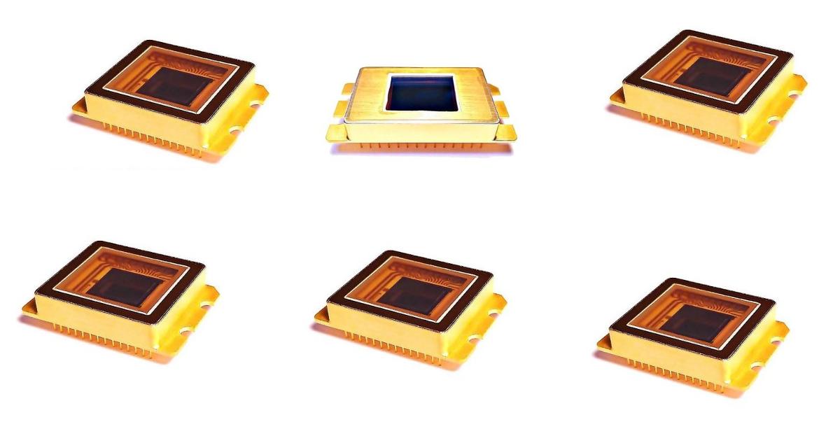 Sog. Nah-Infrarot-Matrix-Detektoren in unterschiedlichen Ausführungen, im Wesentlichen bestehend aus einem Fotodetektor (Focal-Plane-Array) auf Indium-Gallium-Arsenid-Basis (InGaAs), einer Ausleseelektronik (ROIC), einem ein- oder zweistufigen thermoelektrischen Kühlkörper (TEC) und einem Temperatursensor in einem Metall-DIP-Gehäuse mit 28 Anschlusspins mit verschiedenen Abmessungen (zur äußeren Form: siehe beispielhafte Abbildung in der Anlage).
Die Sensoren als kombinierte Geräte detektieren Infrarot-Strahlung (kennzeichnende Haupttätigkeit) im Wellenlängenbereich von 0,9 µm bis 1,7 μm oder 1,2 bis 2,2 μm. Der Temperatursensor dient der internen Temperaturüberwachung.
Die Messwerte werden als Signal zur individuellen Weiterverarbeitung und Nutzung für andere Systeme (nicht Gegenstand dieser vZTA-Entscheidung) bereitgestellt. Je nach Auflösung des Sensors sind diese für unterschiedliche Anwendungen geeignet, so dass diese in diverse Analytik-Messgeräte und in Geräte der industriellen Prozessanalytik eingebaut sowie beispielsweise im Bereich der Glasfaserkommunikation und bei der Inspektion u. a. von Halbleiterbauelementen genutzt werden.

Die Ware wird als "Gerät für physikalische oder chemische Untersuchungen, anderes als in den Unterpositionen (KN) 9027 1010 bis 9027 8930 genannt" eingereiht.