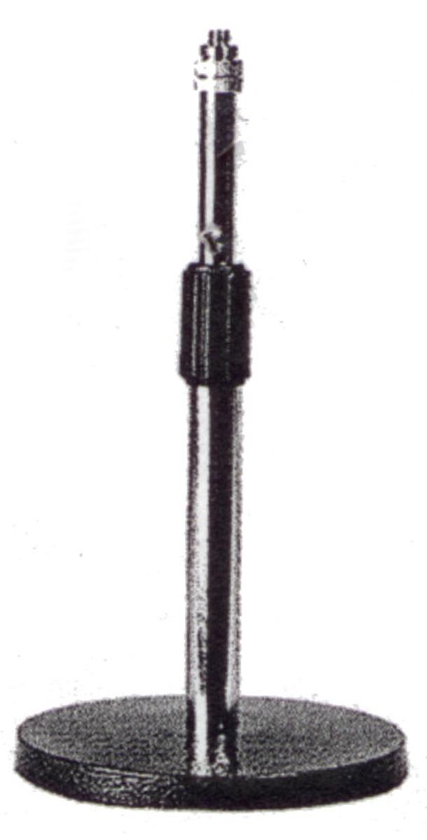 Mikrofon-Tischständer, TS-040 (D-12)
- aus Stahl, höhenverstellbar bis zu 40 cm, 3/8" und 5/8" Gewindeanschluss und
  mit einem Standfuß aus Gusseisen (Abbildung siehe Anlage),
- zum Befestigen eines Mikrofons.

"Haltevorrichtung für Mikrofone"