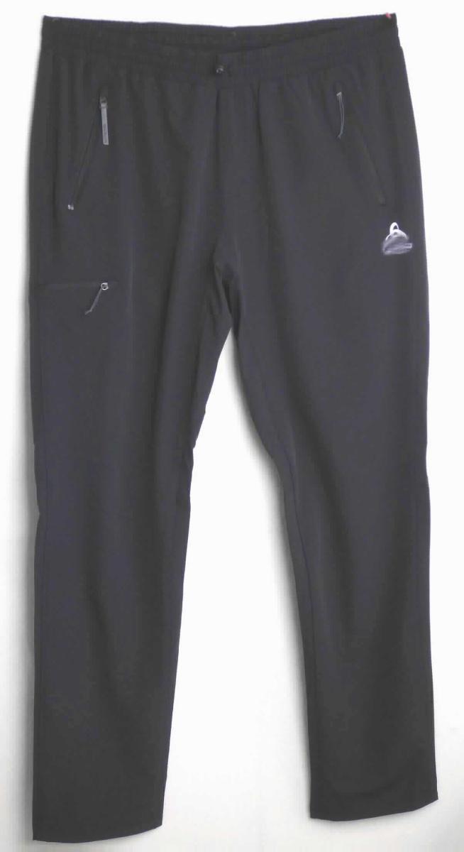 Lange Hose, sog. Pants Fli Dual Dry, Art. 560182, Größe 52, Foto siehe Anlage,
- in einem Polybeutel verpackt,
- aus ca. 0,4 mm dicken, einfarbigen Geweben aus laut Antrag 86 % Polyester und 14 % Elastan (beides 
  synthetische Chemiefasern),
- in der Taille abschließend; mit einem angesetzten, ca. 4 cm breiten Taillenbund mit eingezogenem Tunnelzug,
- ohne Öffnung und ohne Verschluss; ohne Hinweis auf den Trägerkreis (unisex), 
- seitlich mit drei eingesetzten Taschen mit Reißverschluss,
- mit knöchellangen Hosenbeinen,
- an den Beinabschlüssen durch Umschlagen und Festnähen gesäumt,
- keine Arbeits- und Berufskleidung.

"Lange Hose, aus Geweben, für Frauen, aus synthetischen Chemiefasern, keine Arbeits- und Berufskleidung, nicht
 nach dem Batik-Verfahren handbedruckt"