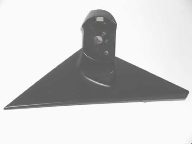 Es handelt sich um ein vollständig aus Aluminium gefertigtes, der Verwendung entsprechend spezifisch geformtes Erzeugnis, welches mit diversen Aussparungen und Lochungen versehen ist. 
Der sog. Spiegelfuß für einen KFZ-Außenspiegel wird an der Vordertür eines Personenkraftwagens verschraubt und dient der Befestigung des Spiegelkopfes eines Rückspiegels.
- Antragstellerangaben -

Abbildung siehe Anlage

Derartige Erzeugnisse gehören als "andere Beschläge aus unedlen Metallen, für Karosserien (Kraftfahrzeuge)" zum TARIC-Code 8302 30 00 00.

Eine Einreihung in die Pos. 8708 kommt nicht in Betracht, da das Erzeugnis als Teil mit allgemeiner Verwendungsmöglichkeit i.S.d. Anmerkung 2 c) zu ABS XV (Beschlag der Position 8302) durch die Anmerkung 2 b) zu ABS XVII von ABS XV ausgenommen ist.