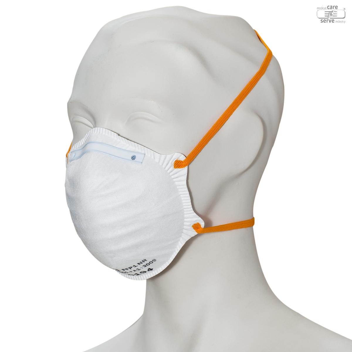 Gesichtsschutzmasken, sog. Atemschutzmasken, Foto siehe Anlage,
- in verschiedenen Ausführungen (mit und ohne "Ventil"),
- dem Mund- und Nasenbereich angepasst gearbeitet,
- mehrlagig gearbeitet; aus unterschiedlich strukturierten Vliesstoffen der Position 5603 aus laut
  Antrag Polypropylen (synthetische Chemiefasern),
- auf der Innenseite entlang des Randes bzw. im Nasenbereich mit einem Streifen aus Schaum-
  kunststoff gepolstert, auf der Außenseite mit einem mit Drähten aus unedlem Metall verstärkten
  Kunststoffclip versehen, der eine optimale Anpassung an den Mund- und Nasenbereich unterstützen
  soll,
- an den Seiten mit zwei elastischen Bändern bzw. Schlaufen zur Befestigung am Kopf ausgestattet,
- Ausführungen mit "Ventil":
  zum Erleichtern des Ausatmens in der Mitte mit einem sog. Ventil in Form einer Membran aus
  laut Antrag Kautschuk in einer Kunststofffassung ausgestattet (stellt kein mechanisches Teil oder
  auswechselbares Filterelement dar; somit wird die Ware nicht als Gasmaske vom Warenkreis der
  Position 9020 erfasst),
- an allen Rändern thermisch verfestigt,
- u. a. durch Zusammenfügen konfektioniert,
- laut Antrag filtrierende Halbmasken FFP2 bzw. FFP3 der Norm EN 149 entsprechend.

"Andere konfektionierte Waren (Gesichtsschutzmasken), aus Spinnstoffen, aus Vliesstoffen, filtrierende
 Halbmasken FFP2 und FFP3 gemäß EN 149"