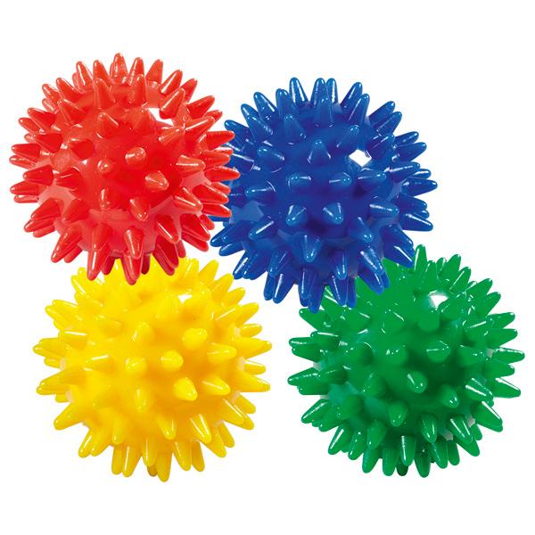 Sog. Igelbälle, in den Farben gelb, rot, grün und blau, jeweils in Form eines Balls aus Kunststoff, mit einem Durchmesser von ca. 5,5 cm. Der Ball ist auf der gesamten Oberfläche mit zahlreichen Noppen besetzt. Äußere Form: siehe Abbildung in der Anlage. 
Der Ball wird über den Körper gerollt und zur mechanischen manuellen Ganzkörpermassage verwendet. 

 Die mit einem Pappanhänger verpackte Ware wird als "Massagegerät, nicht von der Unterposition (KN) 9019 1010 erfasst" eingereiht.