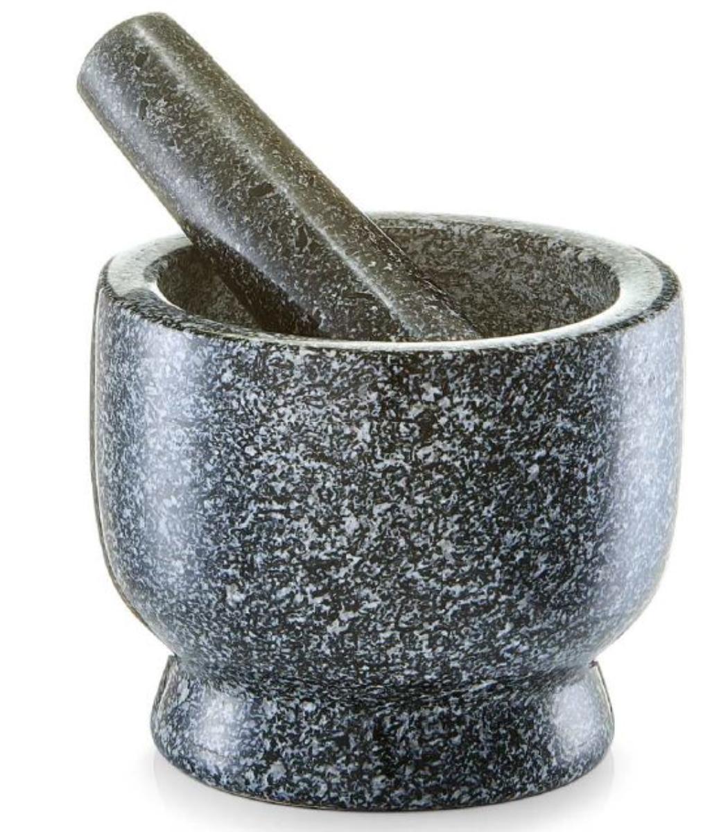 Angaben:
Mörser&Stößel-Set, anthrazit; Größe: ca. Ø 12 x 10 cm; Material: Granit; Verarbeitung: außen poliert; Gewicht: 2,284 kg; Fassungsvermögen: 220 ml; Einzelverpackung.

Befund:
Bearbeitete Werksteine und Waren daraus, Granit mit einem Eigengewicht von weniger als 10 kg.