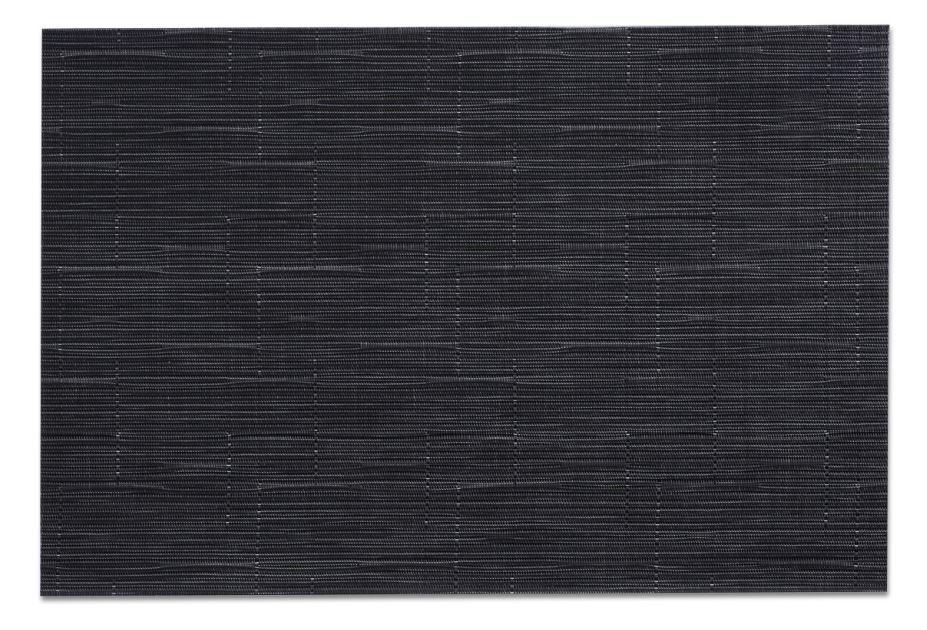 Gewebe, sog. Platzset Trend, Art. 26756, Foto siehe Anlage,
- laut Antrag:
- - lediglich rechteckig zugeschnitten,
- - in den Abmessungen (L x B) von ca. 45 cm x 30 cm,
- - aus Garnen aus synthetischen Chemiefasern (Polyester), die vor dem Weben mit dem bloßen
    Auge wahrnehmbar mit Kunststoff (Polyvinylchlorid) ummantelt (überzogen) wurden,
- aufgrund des rechteckigen Zuschnitts nicht konfektioniert,
- aus Garnen der Position 5604.

"Gewebe, mit Kunststoff (Polyvinylchlorid) überzogen, anderes als solche der Position 5902"