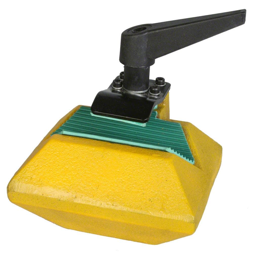 Gewicht aus Stahlguss

Bei der Ware handelt es sich um ein gelb lackiertes Gewicht aus Stahlguss (ca. 4,4 kg), welches mit einer Befestigungsvorrichtung aus Stahl sowie Auflagen aus Gummi ausgestattet ist. Der Artikel dient als Gegengewicht für Galgenstative oder als Beschwerung für Lampenstative.

Die Ware ist als "andere Waren aus gegossenem Stahl" in den TARIC-Code 7325 9990 90 der Kombinierten Nomenklatur einzureihen.