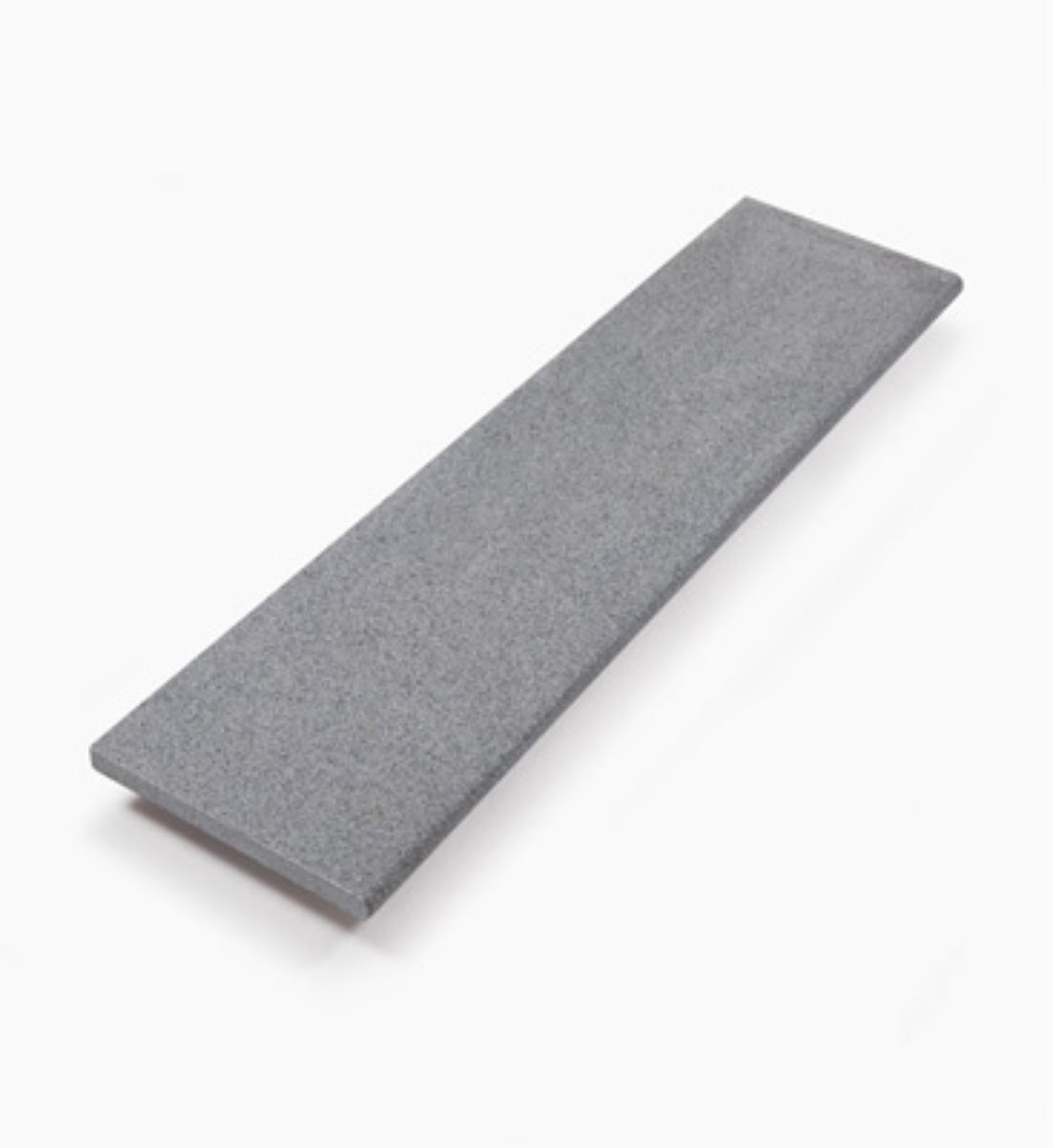 Angaben:
Poolplatten GALA EXACTA geflammt; Bearbeitung: Oberfläche geflammt und leicht gebürstet, eine Längsseite mit Rundstab geflammt und gebürstet, sonst gesägt; Material: Granit; Farbe: anthrazit.

Befund:
Bearbeitete Werksteine und Waren daraus, Granit, poliert, verziert oder anders bearbeitet, jedoch ohne Bildhauerarbeit, mit einem Eigengewicht von 10 kg oder mehr.