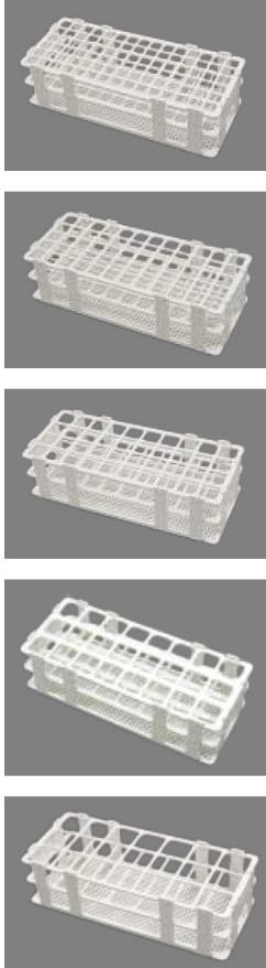 So genannte Racks, im Wesentlichen bestehend aus einem speziell nach Zeichnung geformten Körper aus Kunststoff (Maße je nach Ausführung; zur äußeren Form siehe Abbildung in der Anlage) in Form eines Gestells mit je nach Ausführung einer unterschiedlichen Anzahl von Aufnahmeflächen für Probenröhrchen.
Die Ware wurde gefertigt zur Verwendung in einem Autosampler, der der Aufteilung und Zuführung von Proben zu einem Gerät für die chemische Analyse dient. Sie dient der Aufnahme von Probenröhrchen und ggf. deren Transport.
Die Ware wird als "Zubehör, erkennbar hauptsächlich bestimmt für Instrumente, Apparate und Geräte der Unterpositionen (HS) 9027 10 bis 9027 80" eingereiht.