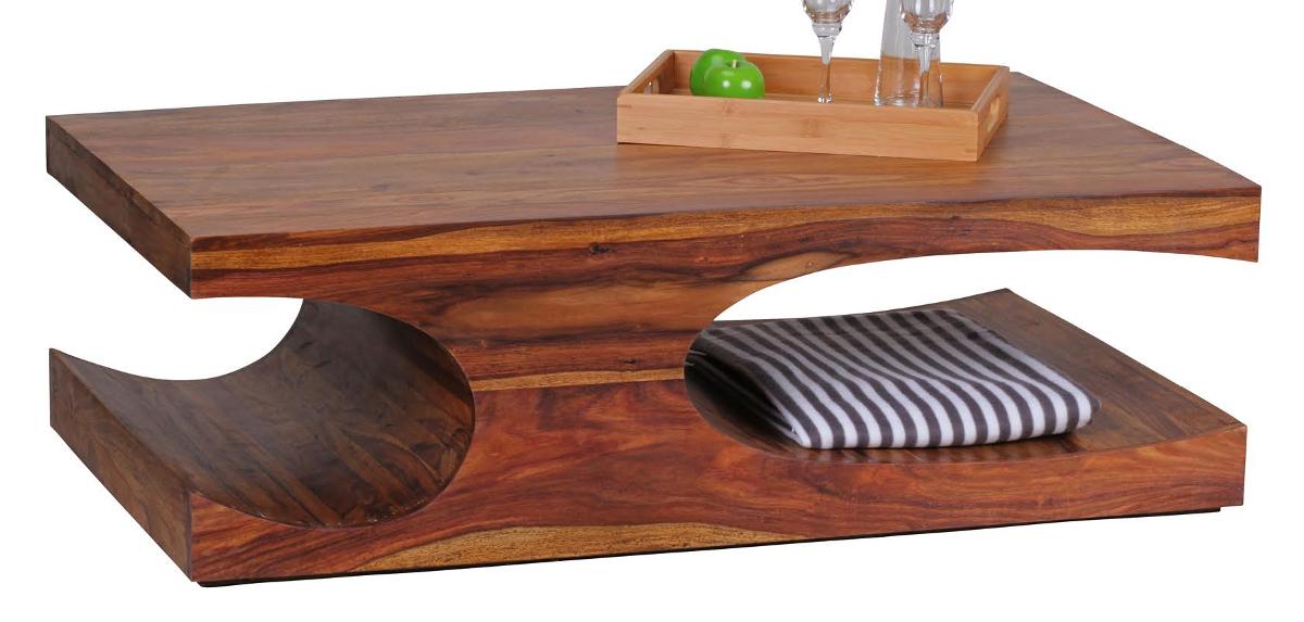 Bei dem sog. "Wohnling Couchtisch Boha" handelt es sich um einen Holztisch mit den Maßen 118 x 38 x 70 cm (B x H x T).
Das Erzeugnis besitzt eine obere Ablagefläche mit zwei darunterliegenden Einbuchtungen.

Der Tisch ist dazu bestimmt, auf den Boden gestellt zu werden und dient der Einrichtung von Wohnzimmern.

Die verpackte Ware ist als "anderes als von den Positionen 9401 und 9402 erfasstes Möbel, aus Holz, von der in Ess- und Wohnzimmern verwendeten Art" einzureihen.
