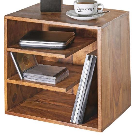 Es handelt sich bei dem sog. "Beistelltisch Surnar" um ein Holzmöbel mit den Maßen 43 x 43 x 30 cm (B x H x T).
Das Möbel besitzt einen rechteckigen Körper mit oberer Ablagefläche und eine nach vorne offene Seite mit zwei weiteren Ablagemöglichkeiten.
Das auf den Boden zu stellende Erzeugnis ist dazu bestimmt, auf den Boden gestellt zu werden und dient der Einrichtung in Wohnzimmern.

Die verpackte Ware ist als "anderes als von den Positionen 9401 und 9402 erfasstes Möbel, aus Holz, von der in Ess- und Wohnzimmern verwendeten Art" einzureihen.