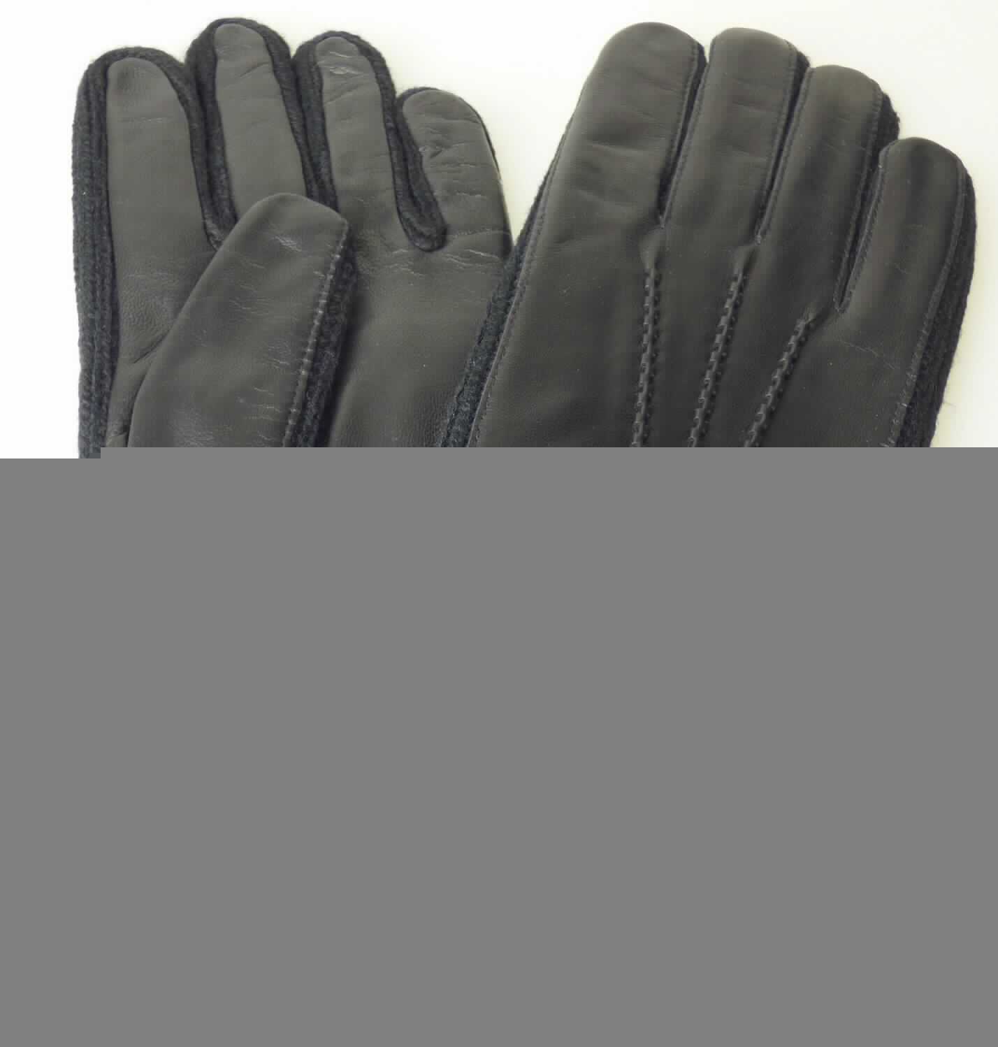 Handschuhe, Artikel 13013-516, Foto siehe Anlage, 
- als Fünffingerhandschuhe gearbeitet, 
- an den Außen- und Innenseiten der Hand sowie des Daumens und der Finger aus Leder (lt. Antrag
  Ziegenleder),
- ansonsten aus Gewirken aus Spinnstoffen (lt. Antrag Polyacryl), 
- gefüttert,
- ohne funktionelle Merkmale von Spezialsporthandschuhen und von Schutzhandschuhen,
- im Hinblick auf den Umfang bestimmt das Leder den wesentlichen Charakter der Handschuhe.

"Bekleidungszubehör aus Leder, Fingerhandschuhe, keine Spezialsport- oder Schutzhandschuhe"