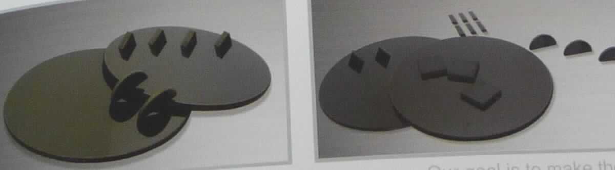 Bei den vorgelegten Warenmustern handelt es sich um Platten aus einer Schicht aus synthetischem polykristallinem Diamant (PKD), die durch Sintern auf einem Träger aus Cermets aufgebracht worden ist. Die noch nicht zugeschnittenen runden Platten (sog. Ronden) bzw. die zugeschnittenen dreieckigen Platten sind zur Herstellung von Schneideinsätzen für Wendeschneidplatten oder für auswechselbare Werkzeuge (beide nicht Gegenstand dieser vZTA) bestimmt. Dazu werden sie nach dem Zuschneiden und Abgraten auf Wendeschneidplatten oder auswechselbare Werkzeuge aufgelötet, dort auf die exakte Größe angepasst, mit einer Schneidkante versehen und geschliffen. Die Erzeugnisse sind in Kunststoffboxen verpackt.
- Antragstellerangaben - 

Abbildung siehe Anlage.

Eine Einreihung in das Kapitel 82 kommt nicht in Betracht, da weder bei den Ronden noch bei den dreieckigen Platten eine Erkennbarkeit für Werkzeuge des Kapitels 82 gegeben ist.

Derartige Erzeugnisse gehören als "andere Waren aus synthetischen Edelsteinen oder Schmucksteinen" zur Codenummer 7116 2080 00 0.