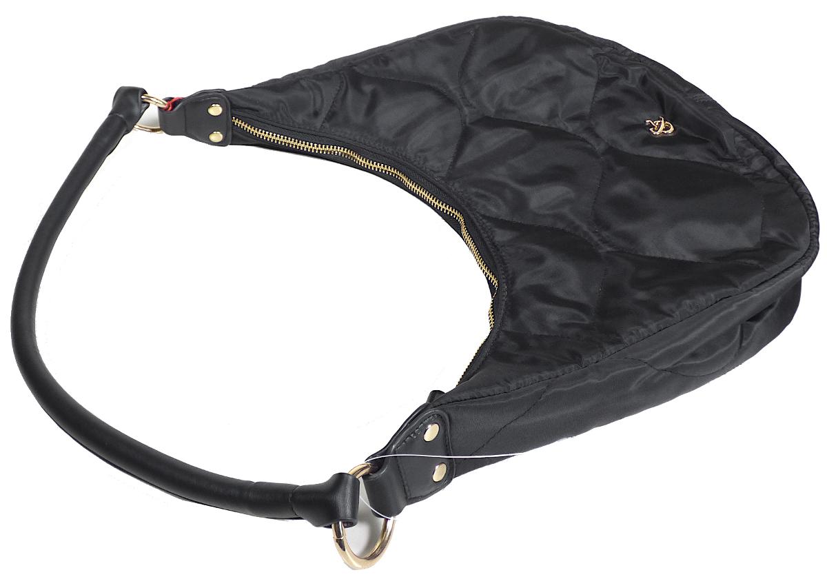 Handtasche, sog. Catwalk (JBB23606125), Foto siehe Anlage,
- mit einer Außenseite aus Spinnstoffen,
- mit einem Handtragegriff,
- mit einem entlang des oberen Randes verlaufenden Reißverschluss versehen,
- - gefüttert; innen mit einem eingesetzten Reißverschlussfach und zwei aufgesetzten,
    offenen Einsteckfächern ausgestattet,
- mit den Abmessungen: ca. 31 cm (Breite) x 25 cm (Höhe) x 7 cm (Tiefe),
- laut Antrag nicht handgearbeitet,
- Handtasche, da aufgrund der Größe und des Gesamteindrucks in erster Linie dazu geeignet,
  kleinere, persönliche Gegenstände aufzunehmen.

"Handtasche, mit Außenseite aus Spinnstoffen, nicht handgearbeitet"