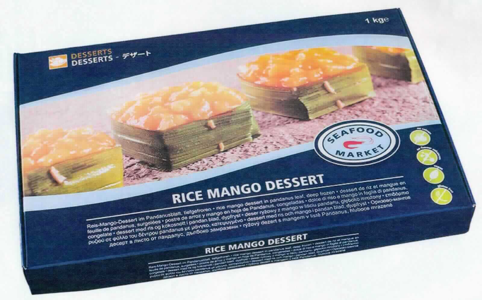 Klebreis-Dessert mit Mango, tiefgekühlt

Beschreibung des vorgelegten Warenmusters (in Original-Umschließung):
Überwiegend dunkelblau bedruckter Faltkarton mit Abbildung des genussfertigen Produkts, verschweißt in einer Klarsichtfolie; der mehrsprachige Aufdruck enthält Angaben zum Erzeugnis (Reis-Mango-Dessert im Pandanusblatt, tiefgefroren; 1 kg), zu den Zutaten (siehe Feld 8), zur Zubereitung (Dämpfer: 8 min in gefrorenem Zustand; Mikrowelle: 2 min (800 W) in gefrorenem Zustand) und zur Herkunft (Thailand); darin aus grünem Pflanzenmaterial geformte und mit einem kleinem Holzstäbchen befestigte, rechteckige Schalen (Länge 3,5 cm; Breite 3,5 cm; Höhe 2,5 cm), gefüllt mit weißem, gegartem, süß schmeckendem Reis, der mit einer dünnen Schicht einer orangegelben mit kleinen weichen Fruchtstückchen durchsetzten, süß und nach Mango schmeckenden Fruchtzubereitung bedeckt ist. Die Schalen sind nicht zum Verzehr bestimmt.  

Erzeugnisse in Sinne von Anm 1 a) zu Kap 19*: nicht enthalten 
Kakao*: nicht enthalten
*: nach Warenbeschaffenheit und Zutatenliste

Getreide in Form von Körnern, durch Kochen und Mischen mit weiteren Zutaten zubereitet, anderweit weder genannt noch inbegriffen, auf der Grundlage von Reis.