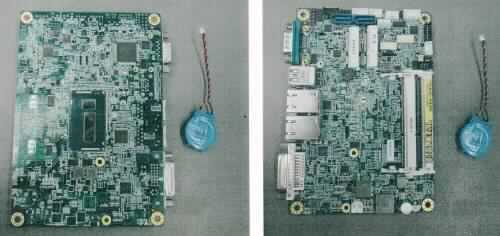 Datenverarbeitungseinheit, sog. U-Series Processor 3,5-inch Disk Size SBC, im Wesentlichen bestehend aus einer mit Prozessor, Eingabe- und Ausgabe- sowie Kontroll-, Sound-, und Grafikbausteinen bestückten, 102 x 147 mm großen, gedruckten Schaltung mit USB-, SATA-, PCI-, Ethernet-, Video- und Audio-Schnittstellen.
Das vollständige Gerät verfügt über Speicher für Datenverarbeitungsprogramme und Daten, ist frei programmierbar nach Benutzeranforderungen, vermag Rechenoperationen nach Benutzeranweisungen durchzuführen und ist in der Lage, den Programmablauf durch logische Entscheidungen selbst zu ändern. Es ist von der hauptsächlich in automatischen Datenverarbeitungssystemen verwendeten Art und in der Lage, Daten in einer vom System verwendbaren Form zu empfangen oder zu liefern.

Die Ware wird als "Verarbeitungseinheit für automatische Datenverarbeitungsmaschinen" eingereiht.

Anlage: 1 Abbildung