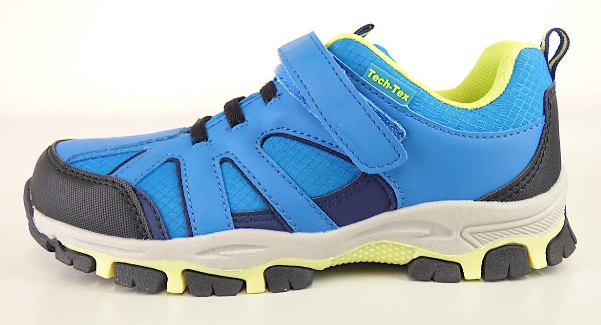 Halbschuhe, sog. Wanderschuhe, Artikel 91841, Größe 33, Foto siehe Anlage,
- mit Laufsohlen aus (lt. Antrag) Kunststoff,
- mit Oberteil (geschlossenes Blatt) aus Kunststoff (Spinnstoff mit einer mit bloßem Auge
  wahrnehmbaren Außenschicht aus Kunststoff; den größten Teil der Außenfläche bildend; somit
  keine Ware der Position 6404) und Spinnstoff,
- auf das Oberteil sind Verstärkungsteile aus Kunststoff und Spinnstoff aufgesetzt,
- mit einem elastischen Band über dem Spann und Klettverschluss,
- nicht den Knöchel bedeckend,
- ohne Metallschutz in der Vorderkappe,
- mit einer Länge der Innensohle von ca. 21,5 cm.
 
"Schuhe, andere als in der Position 6401 genannte, mit Laufsohlen aus Kunststoff und Oberteil aus
 Kunststoff, andere als in den Unterpositionen 6402 1210 bis 6402 9950 genannte, mit einer Länge
 der Innensohle von weniger als 24 cm"