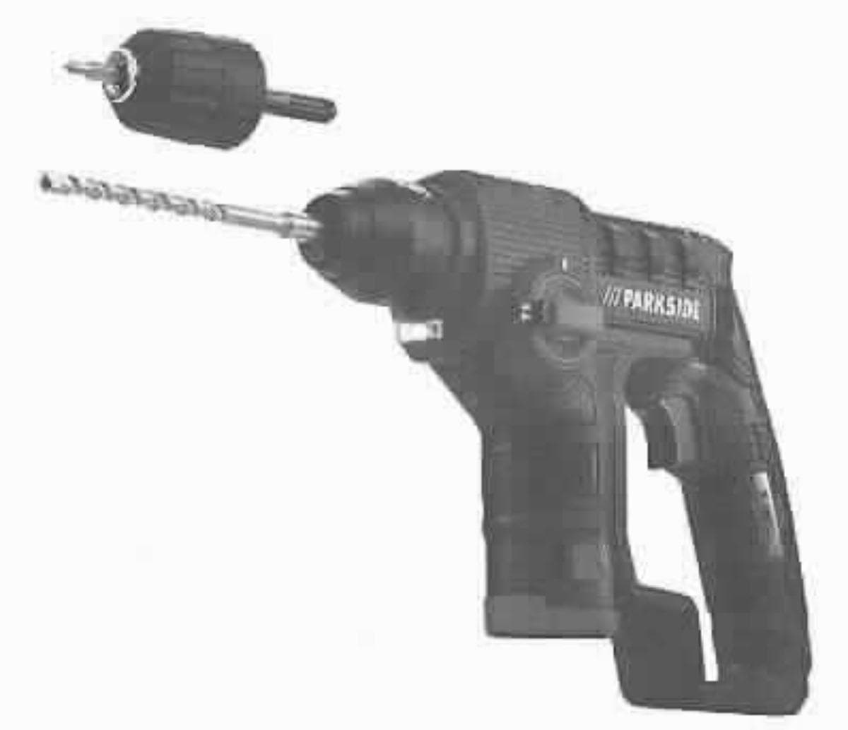 Bohrhammer,
- aus einem Handgerät mit Elektromotor, Akku, Werkzeugaufnahme (Schnellspannbohrfutter), 
  Drehrichtungsumschalter, LED-Arbeitsleuchte sowie Ein-/Ausschalter (Abbildung siehe Anlage),
- zum Bohren, Hammerbohren und Schrauben (untergeordnete Bedeutung) geeignet,
- in einem zur dauernden Aufnahme besonders gestalteten Koffer,
- in einer gemeinsamen Verkaufsumschließung mit Ladegerät, 4 Bohrern (3, 5, 6 und 8 mm), 
  4 Schraubbits (S2, PH2, PH1 und TX25) sowie Bedienungsanleitung (Beipack).
Der Bohrhammer bestimmt den Charakter des Ganzen.

"Von Hand zu führendes Werkzeug mit eingebautem Elektromotor, Bohrmaschine, zum Betrieb ohne 
externe Energiequelle, in einem zur dauernden Aufnahme besonders gestalteten Koffer (Warenzusammenstellung in Aufmachung für den Einzelverkauf aus Bohrhammer -charakterbestimmend- und Beipack) - Bohrhammer"