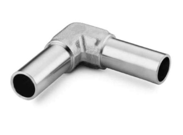 90° Winkelschweißstück, Edelstahl

Bei der Ware handelt es sich um ein Rohrverbindungsstück in Form eines 90° - Winkels mit Stumpfschweißenden. Der Durchmesser der Enden beträgt 1/4". Nach Herstellerangaben besteht das Erzeugnis aus nicht rostendem Stahl (316L) und wurde durch Schmieden hergestellt. Die Innenfläche der Ware weist eine durchschnittliche Rauheit (Ra) von 0,25 µm auf.

Die Ware ist als anderer Winkel, zum Stumpfschweißen, aus nicht rostendem Stahl unter der Codenummer 7307 2310 85 0 in den Zolltarif einzureihen.