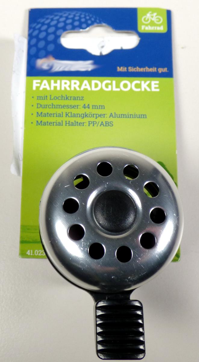 Es handelt sich um eine Klingel (Artikelnummer 41023, bestehend aus einem halbkugelförmigen Klingeldeckel aus Aluminium (charakterbestimmend; Durchmesser etwa 44 mm), einer darunter angebrachten Befestigungsvorrichtung aus Kunststoff und einem daran mittels einer schraubenlinienförmigen Feder befestigten Klöppel aus Kunststoff. Das Erzeugnis wird an Lenkern von Fahrrädern angebracht und dient als Fahrradklingel.
Die Ware ist an einem Pappreiter mit Produktinformationen befestigt.

-  Antragstellerangaben -
Abbildung siehe Anlage.

Derartige Erzeugnisse gehören als "Klingeln, nicht elektrisch, aus unedlen Metallen" zum TARIC-Code 8306 1000 00.