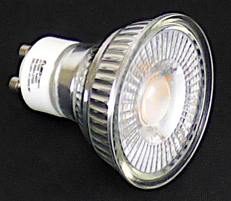 LED Premium Glas Reflektor GU10 5W = 50W 350lm warmweiß 2700K 38°
dimmbar, EAN: 4260452136580 (Abbildung siehe Anlage),
- elektrische Lichtquelle in Form einer Leuchtdiodenlampe (LED-Lampe),
  mit einem LED-Modul mit mehreren LEDs und elektrischen Bauelementen
  für die Stromversorgung und -regelung auf einer weiteren Leiterplatte, einem
  Gehäuse mit Reflektor und einem GU10-Stecksockel zum Befestigen in einer
  Lampenfassung,
- zur Verwendung als elektrische Lichtquelle zum einfachen Einsetzen/Austausch
  in Leuchten bestimmt;
- in einem bedruckten Verkaufskarton verpackt (laut Muster).

„Leuchtdiodenlichtquelle (LED-Lichtquelle), Leuchtdiodenlampe (LED-Lampe)“
