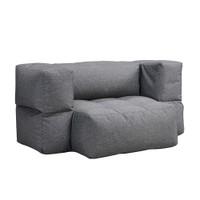 Bei der als "HEAVEN Outdoor Sitzsack, Artikelnummer 25030, 25029, 25032" bezeichneten Ware handelt es sich um ein Sitzmöbel in Form eines ca. 76 x 152 x 100 cm (L x B x H) großen, als Couch geformten Sitzsacks.
Das Erzeugnis besteht aus einem Bezug aus wasserabweisenden Polyester, der mit Styroporkugeln gefüllt ist. 
Es verfügt über eine definierte Sitzfläche, die von der Rücken- und Armlehne abgegrenzt wird.  Die Rückenlehne ist mittels Naht an der Sitzfläche befestigt und kann umgeklappt werden, sodass die Ware als Liege genutzt werden kann. 

Die Ware ist dazu bestimmt, auf den Boden gestellt zu werden. Es handelt sich nicht um ein Gartenmöbel oder eine Campingausstattung.

Das verpackte Erzeugnis ist als ein „in Liegen umwandelbares Sitzmöbel, kein Gartenmöbel oder Campingausstattung, nicht aus Holz“ einzureihen.