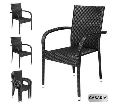 Bei dem sog. "Polyrattan Stapelstuhl Comfort" handelt es sich um ein Set aus vier ca 90 x 46 x 60 cm (H x B x T) großen Stühlen. Jeder Stuhl besteht aus einem Gestell aus pulverbeschichtetem Stahl und ist mit einem Kunststoffgeflecht in Rattan-Optik umflochten. Das Erzeugnis hat vier Beine, eine rechteckige Sitzfläche sowie Rücken- und Armlehnen. Er ist dazu bestimmt, auf den Boden gestellt zu werden und dient der Einrichtung von z.B. Terrassen.

Die Ware wird als "anderes als von der Position 9402 und den Unterpositionen 9401 10 bis 9401 69 erfasstes Sitzmöbel, mit Gestell aus Metall, nicht gepolstert" eingereiht.