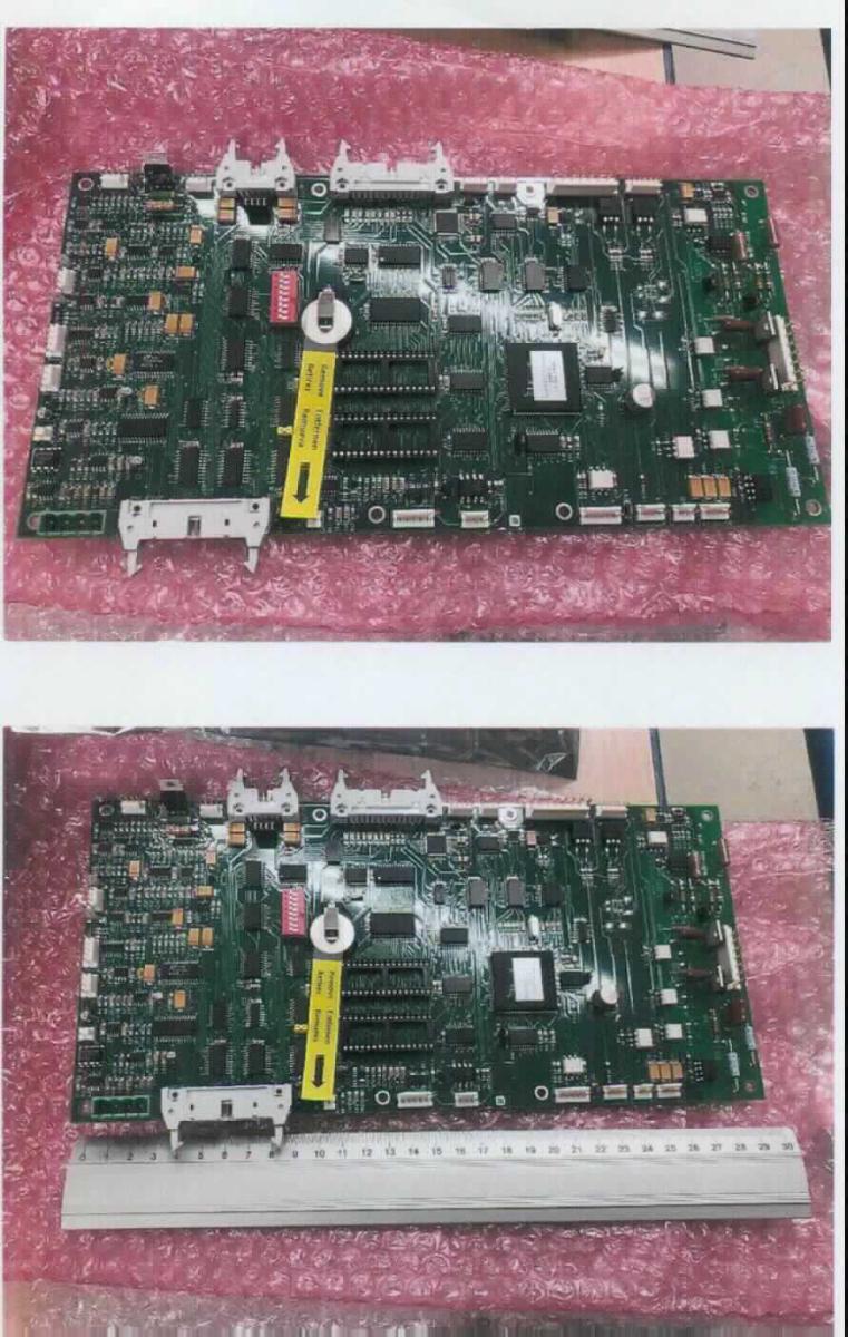Teil von Wärmegeräten mit dielektrischer Erwärmung, sogenanntes "CPU BOARD", mit aktiven (u.a. EPROM-Speicherbausteine, Prozessor, TRIACs, Dioden) und passiven (u.a. Widerstände, Kondensatoren) Bauelementen bestückte rechteckige Leiterplatte, mit verschiedenen Anschlussstücken ausgerüstet (siehe Abbildung), für eine Betriebsspannung von 5 V DC und zum Schalten von Netzspannung (208-240 V AC), nach Einbau in Mikrowellengeräte zur Aufnahme verschiedener Sensor- (u.a. Temperatur-, Druck-, Erschütterungssensoren) und Schaltsignale (u.a. Türkontakt), deren Auswertung mithilfe eines hinterlegten Software-Algorithmus und zum elektrischen Schalten bzw. Steuern (kennzeichnende Haupttätigkeit) anderer Baugruppen des Mikrowellengeräts (u.a. Lüfter, Transformator des Magnetrons) und zum Datenaustausch mit externen Geräten (u.a. PC, Waage).

Die Ware ist als "speicherprogrammierbare Steuerung, für eine Spannung von 1000 V oder weniger, nicht von den Unterpositionen 8537 1010 bis 8537 1091 70 erfasst" einzureihen.