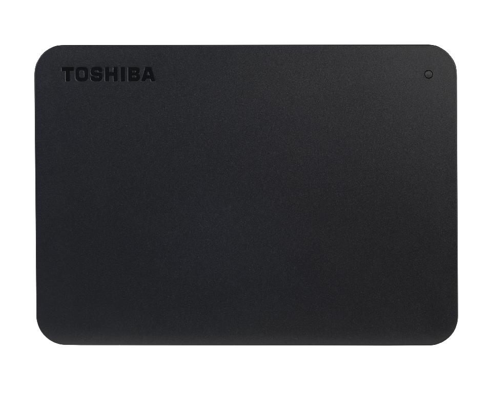 Externe Festplatte, in Form einer Warenzusammenstellung bestehend aus der Festplatte (charakterbestimmend im Hinblick auf die Verwendung) und einem USB-Kabel. Die Festplatte besteht im Wesentlichen aus rotierend gelagerten Magnetplatten und beweglichen Schreib- und Leseköpfen in einem 78 x 109 x 19,5 mm großen, schwarzen Kunststoffgehäuse mit Status-LED sowie einer USB-Schnittstelle. Das Gerät mit einer Speicherkapazität von 4TB dient nach Anschluss an die zentrale Verarbeitungseinheit einer automatischen Datenverarbeitungsmaschine dazu, Daten aufzuzeichnen und wiederzugeben. Es ist unmittelbar an die Zentraleinheit einer automatischen Datenverarbeitungsmaschine anschließbar und in der Lage, Daten in einer vom System verwendbaren Form zu empfangen und zu liefern.
Die Bestandteile der Zusammenstellung sind gemeinsam für den Einzelverkauf aufgemacht.

Die Ware wird als "Festplattenspeichereinheit" eingereiht.

Anlage: 1 Abbildung