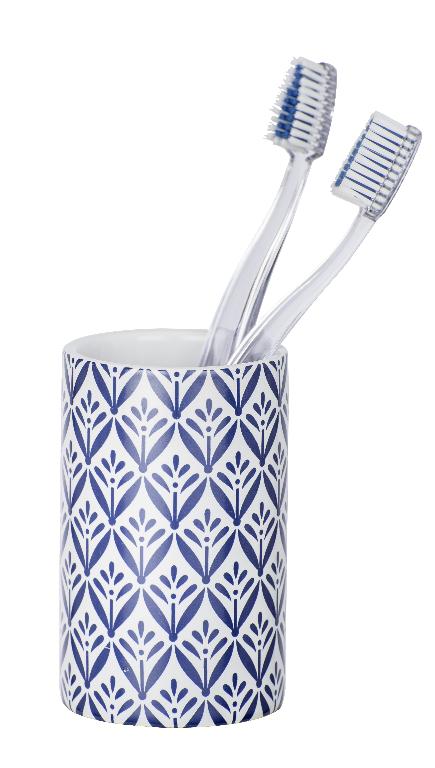 Anderer keramischer Toilettengegenstand (Zahnputzbecher), Foto siehe Anlage,
- cremefarbener, glasierter Becher; auf der Außenseite mit einem blauen, floralen Motiv versehen,
- laut Antrag:
- - in den Abmessungen: 6,8 cm (Durchmesser) x 11 cm (Höhe),
- - keramisches Erzeugnis; nach der Formgebung gebrannt; tonmineralhaltiges Material enthaltend,
- - handelt es sich bei der Keramik weder um Porzellan noch um gewöhnlichen Ton, Steinzeug, Steingut
    oder feine Erden; der Zahnputzbecher ist als andere keramische Ware anzusehen,
- zur Verwendung als Zahnputzbecher im Badezimmer bestimmt.

"Anderer keramischer Toilettengegenstand, aus anderer Keramik als Porzellan, gewöhnlicher Ton,
Steinzeug, Steingut oder feine Erden"
