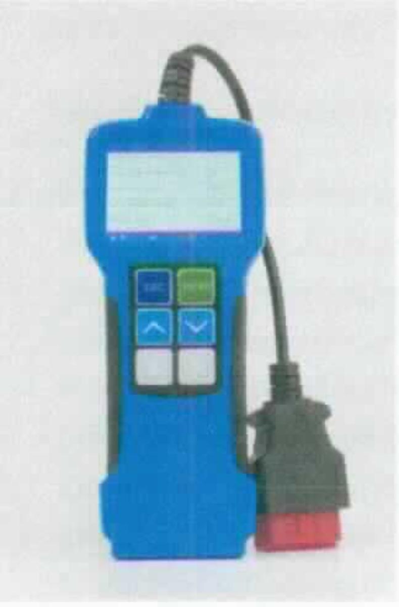 Handdiagnosegerät, sog. OBD II Diagnosescanner, in Form einer Warenzusammenstellung aus einem Kabeladapter, einer Bedienungsanleitung und einem Diagnosegerät (charakterbestimmend im Hinblick auf die Verwendung).
Das Diagnosegerät besteht im Wesentlichen aus einer mit Speicher sowie weiteren aktiven und passiven Bauelementen bestückten, gedruckten Schaltung in einem 195 x 85 x 26 mm großen Kunststoffgehäuse mit einem LC-Farbdisplay mit Hintergrundbeleuchtung, Bedienelementen sowie einem festangeschlossenen Kabel mit OBD2-Anschluss. Das Gerät dient insbesondere zum Auslesen, Auswerten und Löschen von Daten elektronischer Fahrzeugsysteme.
Die Bestandteile der Zusammenstellung sind gemeinsam für den Einzelverkauf aufgemacht.

Die Ware wird als "Maschine zum Aufzeichnen von Daten auf Datenträger in codierter Form und zum Verarbeiten solcher Daten, anderweit weder genannt noch inbegriffen" eingereiht.

Anlage: 1 Abbildung
