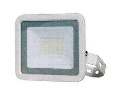 Der sog. LED Strahler Eco+ 10 W, Artikelnr. 2707611010 besteht im Wesentlichen aus einem ca. 95 mm x 113 mm x 44 mm (L x B x H) großen, weißen Metallgehäuse aus Aluminium mit einer farblosen Abdeckung aus Glas, einer integrierten, weiß leuchtenden LED-Lichtquelle, einer Montagehalterung und elektrischer Ausstattung.

Die Ware weist technische Daten in Form einer Lichttemperatur von 6.500 K, eines Lichtstroms von 800 lm, eines Abstrahlwinkels von 100 Grad und einer Leistungsaufnahme von 10 W auf.
Das Erzeugnis dient zu Beleuchtungszwecken im Außenbereich und weist die Schutzart IP65 auf.

Es handelt sich nicht um einen Scheinwerfer.

Hinweise auf Handfertigung liegen nicht vor.

Das Erzeugnis ist als "elektrischer Beleuchtungskörper, anderweit weder genannt noch inbegriffen, nicht von den Unterpositionen 9405 11 bis 9405 41 (HS) erfasst, ausschließlich zur Verwendung mit Leuchtdioden-Lichtquellen (LED-Lichtquellen) bestimmt, kein Scheinwerfer, aus Metall, nicht handgearbeitet" einzureihen.