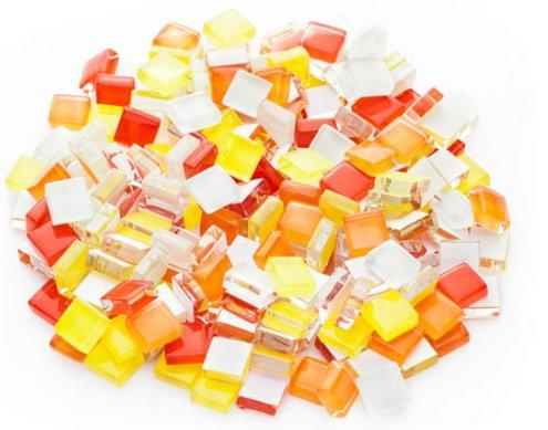 Glaskurzwaren für Mosaike oder zu ähnlichen Zierzwecken, sog. Softglas-Mosaik,
Foto siehe Anlage,
- quadratische Mosaikglassteine aus klarsichtigem Glas,
- - an der Unterseite mit einer glasseitig farbigen (weiß, gelb, orangefarben, rot) Schicht,
- - in den Abmessungen: ca. 10 mm (Kantenlänge) x 3 mm (Dicke),
- verpackt einem Kunststoffbeutel.

"Glaskurzwaren für Mosaike oder zu ähnlichen Zierzwecken"