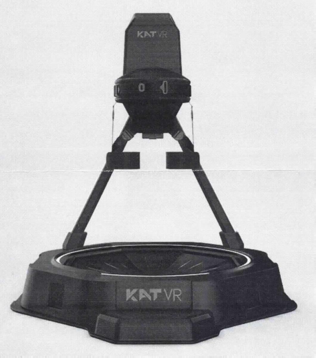 Eingabeeinheit für XYZ-Koordinaten, sog. Kat Walk Mini, in Form einer Warenzusammenstellung aus Anleitung, Adapter und einer den Charakter der Zusammenstellung in Bezug auf die Verwendung bestimmenden, funktionellen Einheit aus Schuhüberzieher und omnidirektionalem Laufband. Das noch nicht zusammengesetzte Laufband hat eine Größe von 1535 x 1260 x 1500 mm und besteht im Wesentlichen aus einer Grundplatte mit Laser-Sensoren in der Lauffläche, Stützstangen, Rückenstütze sowie Hüft- und Beingurten. Die Plattform dient zum Verfolgen der dreidimensionalen Bewegungen der Schuhüberzieher durch die Sensoren, zum Umsetzen dieser Daten in XYZ-Positionsdaten und zum Weitergeben dieser an eine automatische Datenverarbeitungsmaschine mittels fest angeschlossenem USB-Kabel. Das Gerät ist an die Zentraleinheit anschließbar und in der Lage, Daten in einer vom System verwendbaren Form zu liefern.
Die Bestandteile der Zusammenstellung sind gemeinsam für den Einzelverkauf in einer Holzkiste aufgemacht.

Die Ware wird als "Eingabeeinheit für automatische Datenverarbeitungsmaschinen, keine Tastatur" eingereiht.

Anlage: 1 Abbildung