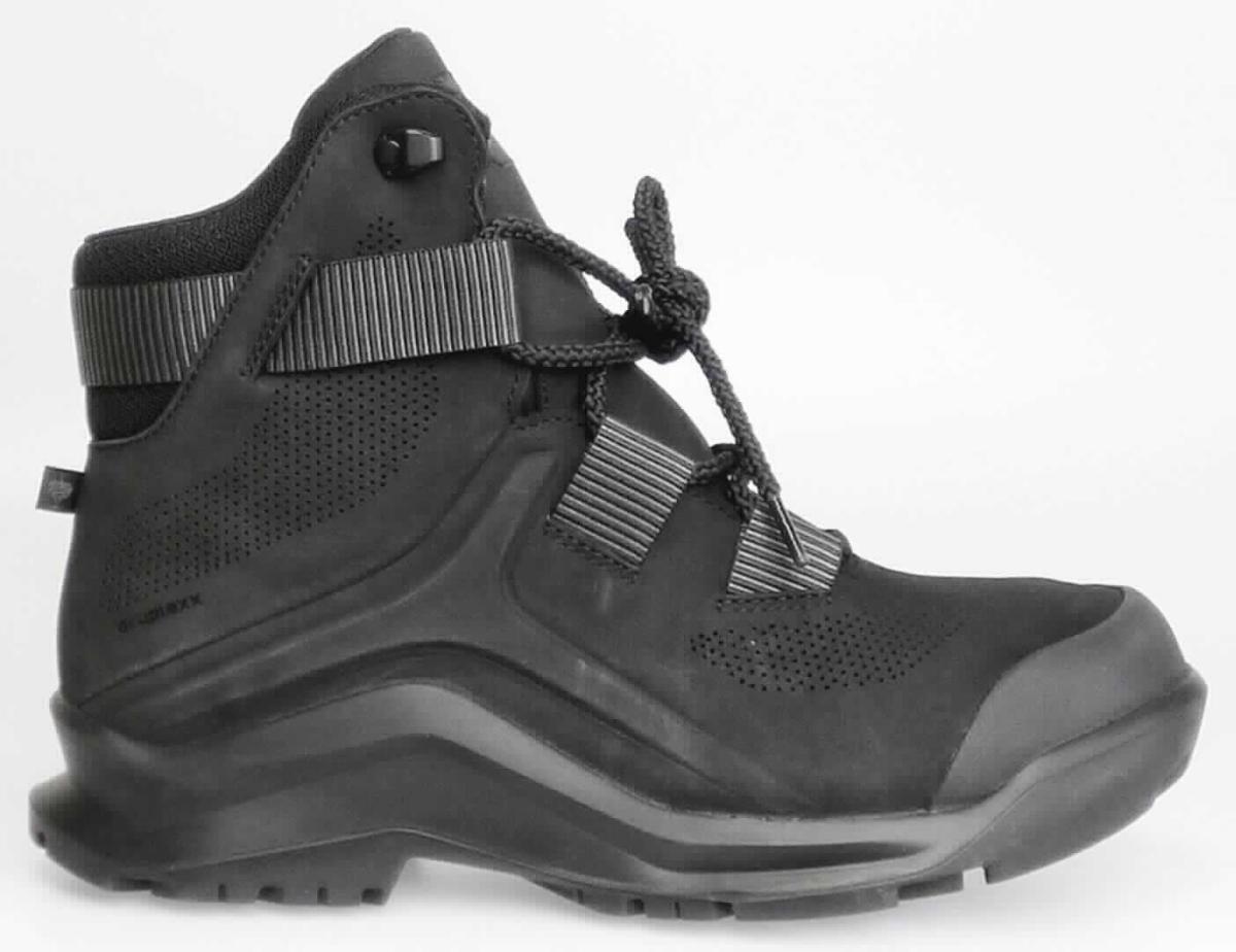 Stiefel (lt. Antrag: "A3-Artikelnummer: 7053140 - e. s. Workboot concrete, black", Größe 42, Foto siehe Anlage)
- mit Laufsohlen aus Kunststoff/Kautschuk; ohne Hauptsohle aus Holz,
- mit Oberteil aus Leder (den größten Teil der Außenfläche bildend) und Spinnstoff,
- mit Kunststoff verstärkt,
- mit Schnürsenkelverschluss, teilweise mit abstehenden Metallhaken,
- ohne Metallschutz in der Vorderkappe,
- den Knöchel, jedoch nicht die Wade bedeckend,
- mit einer Länge der Innensohle von ca. 28,1 cm,
- nicht als Männer- oder Frauenschuhe erkennbar.

"Schuhe mit Laufsohlen aus Kunststoff/Kautschuk und Oberteil aus Leder, andere als in den Unterpositionen 
 6403 1200 bis 6403 9105 genannte, den Knöchel, jedoch nicht die Wade bedeckend, mit einer Länge der 
 Innensohle von mehr als 24 cm, nicht als Männer- oder Frauenschuhe erkennbar"
