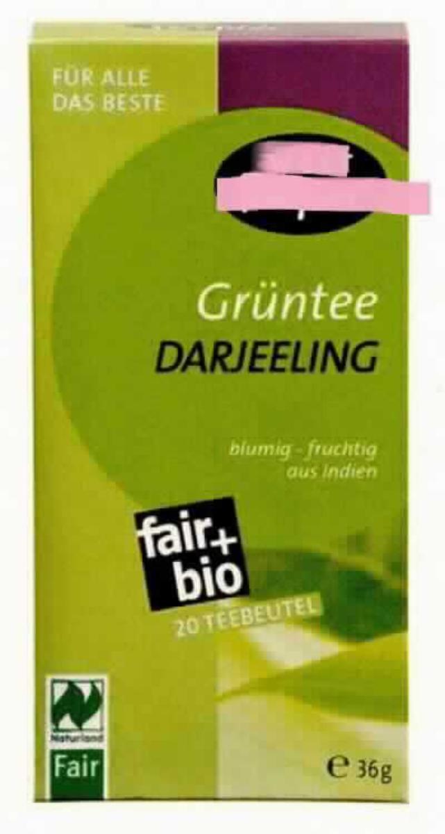 Nach den Angaben der Antragstellerin handelt es sich um zerkleinerte, getrocknete, dunkelgrüne, nicht fermentierte Blätter vom Strauch der Gattung Thea.
Der so genannte Grüntee Darjeeling ist in 20 handelsüblichen, einzeln kuvertierten Filterbeuteln á 1,8 g in einer Pappfaltschachtel (Inhalt 36 g) für den Einzelverkauf aufgemacht.

Zolltarifrechtlich handelt es sich um grünen Tee in unmittelbaren Umschließungen mit einem Inhalt von 3 kg oder weniger.