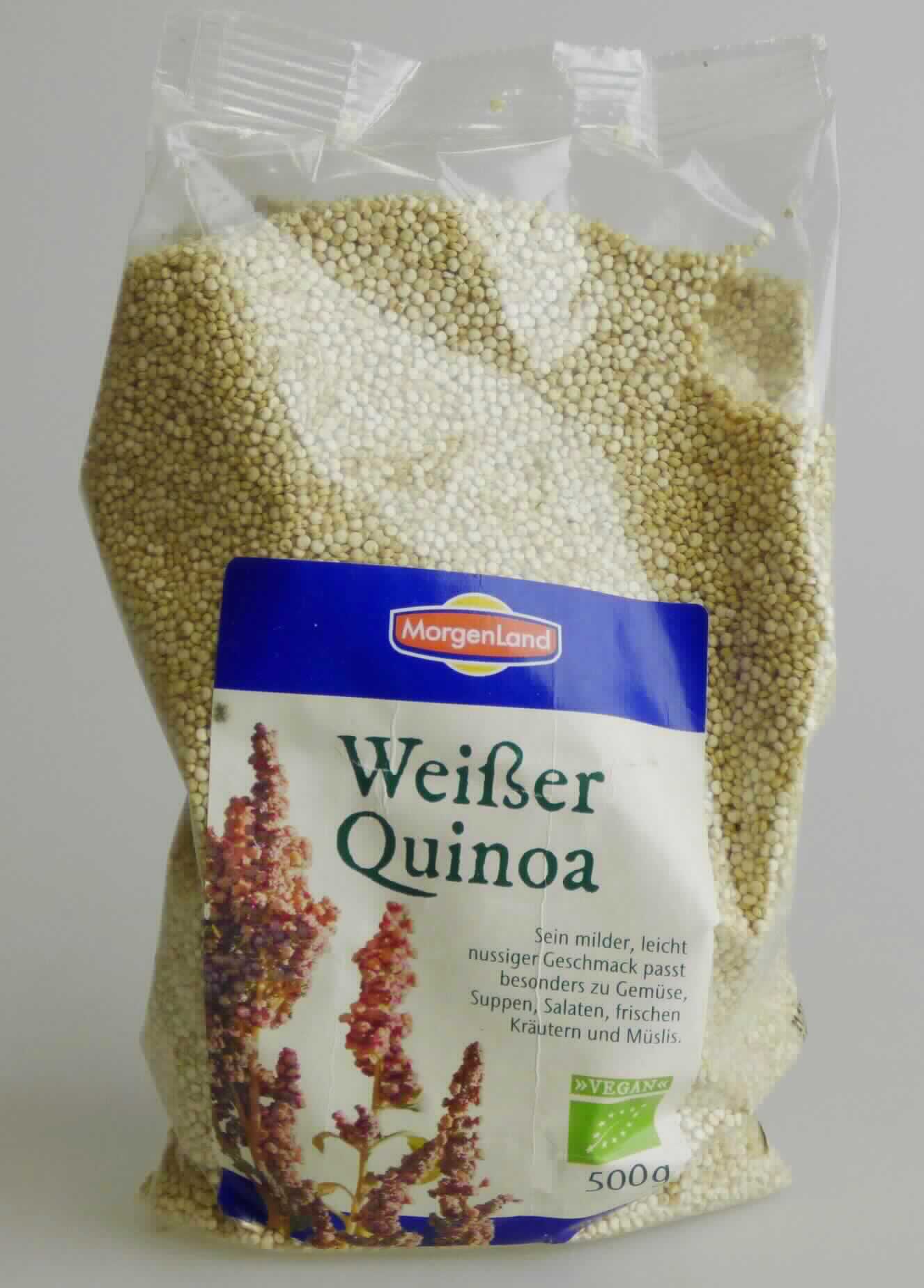 Quinoa

Antragsangaben (als zutreffend unterstellt): Bio-Quinoa, weiß. 

Beschaffenheit des vorgelegten Warenmusters: Weiße bis beigefarbene, 1,5 - 2 mm kleine, flache, annähernd scheibenförmige, noch von ihrem Keimling umgebene Samen von Quinoa (Reismelde, Chenopodium quinoa (bot.)), nicht weiter bearbeitet, abgepackt in einem Kunststoffbeutel mit Klebeetikett auf Vorder- und Rückseite mit Produkt- und Herkunftsangaben. Angegebenes Nettogewicht 500 g.

Getreide, Quinoa (Chenopdium quinoa)