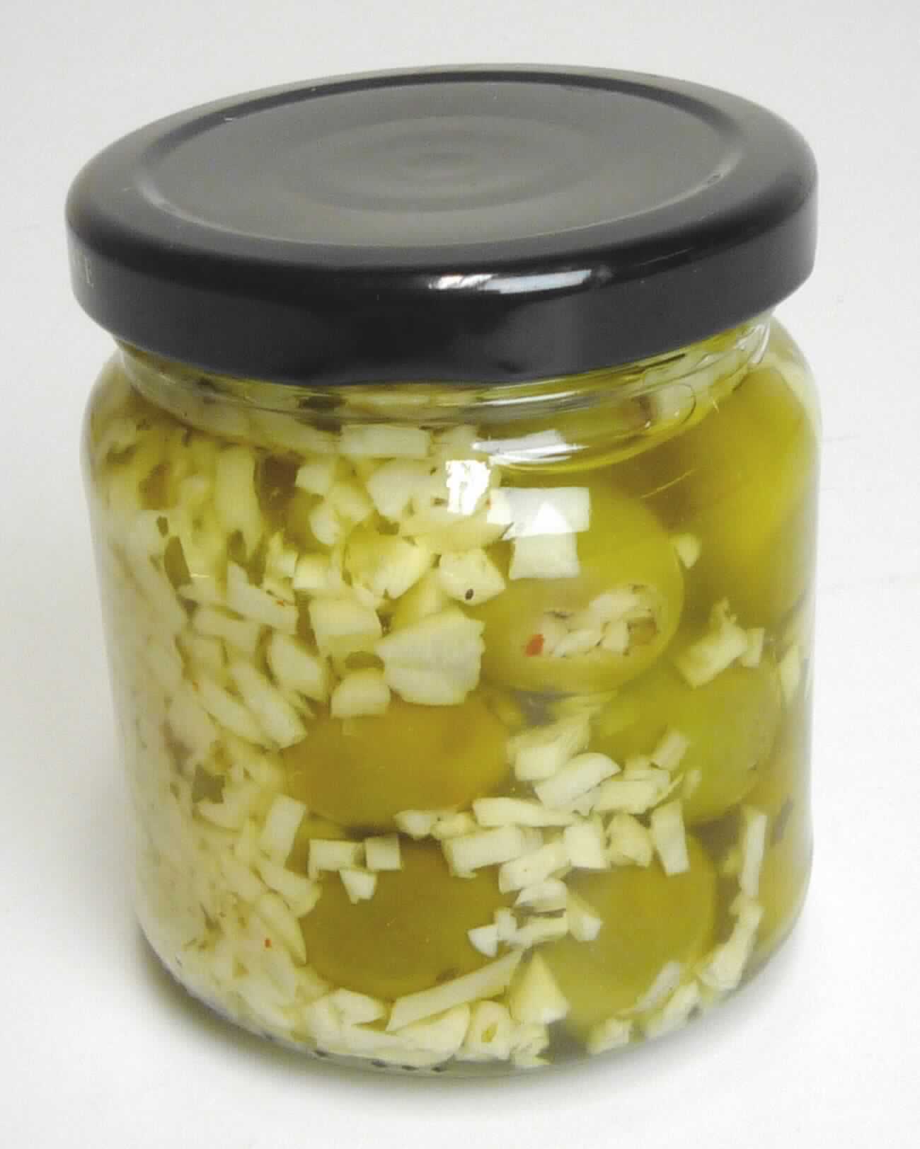 Gemüsemischung.

Antragsangaben (als zutreffend unterstellt): Knoblauch mit Oliven; Zutaten: Knoblauch, Sonnenblumenöl, Oliven, Kräuter, Gewürze.

Beschaffenheit des vorgelegten Warenmusters: Mischung aus gehacktem, beigefarbenem Knoblauch und grünen, entsteinten Oliven in Öl, mit Kräuterbestandteilen. Geschmack: salzig, nach Knoblauch und Oliven.

Anderes Gemüse, anders als mit Essig oder Essigsäure zubereitet oder haltbar gemacht, nicht gefroren, ausgenommen Erzeugnisse der Position 2006, andere, Mischungen von Gemüsen, nicht in Form von Pulver.